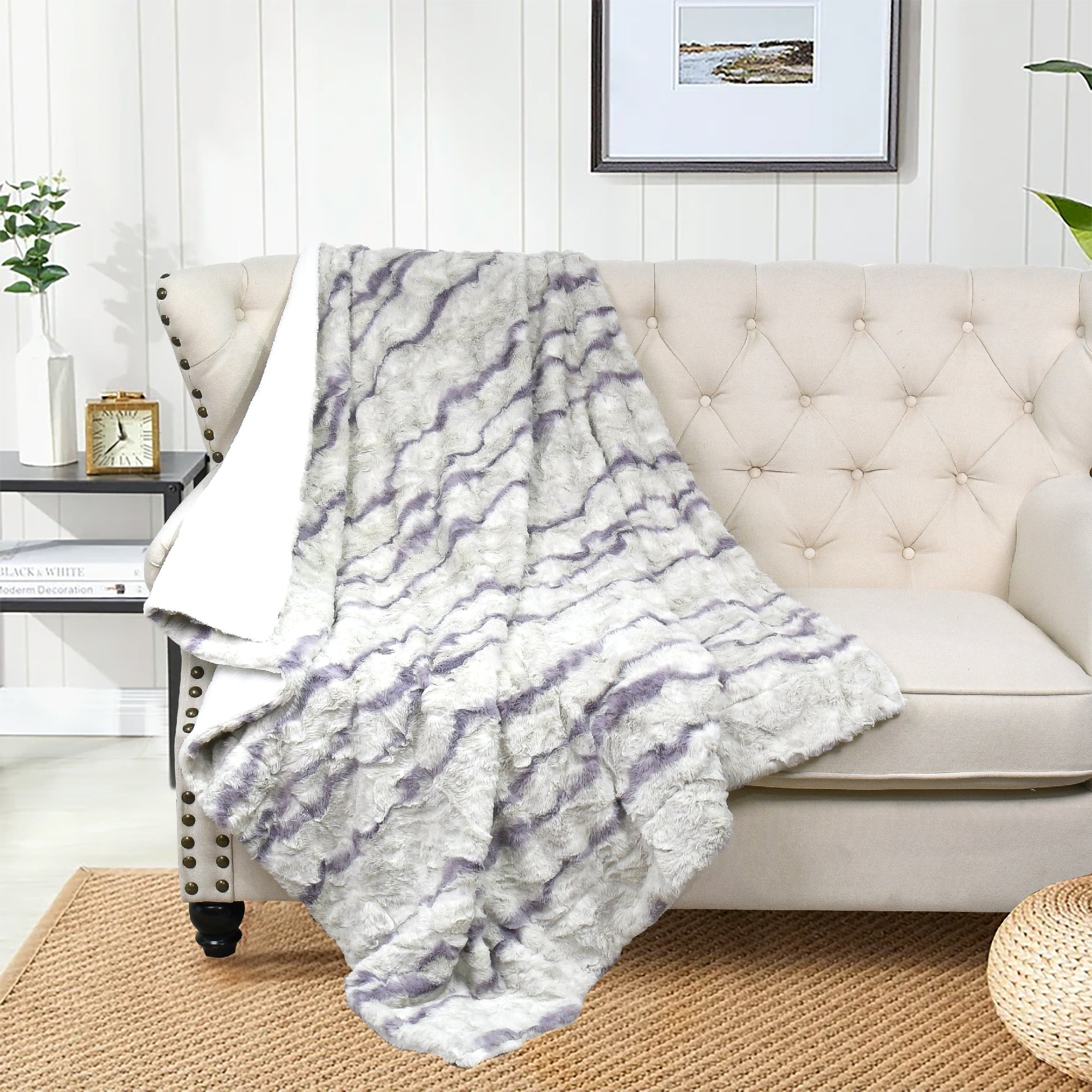 Boon Calla Faux Fur Reversible Sherpa Throw