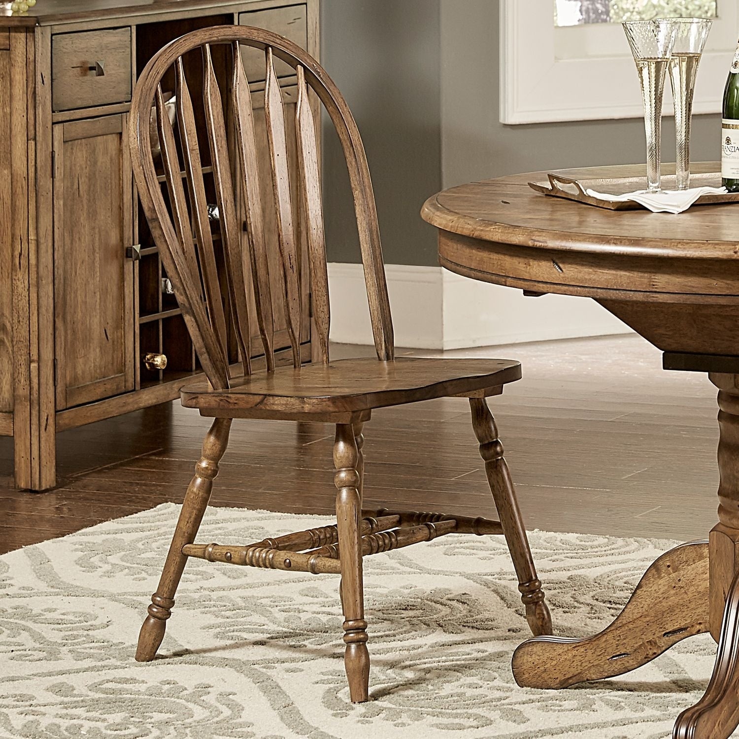 Carolina Crossing Antique Honey Finish Windsor Dining Chair