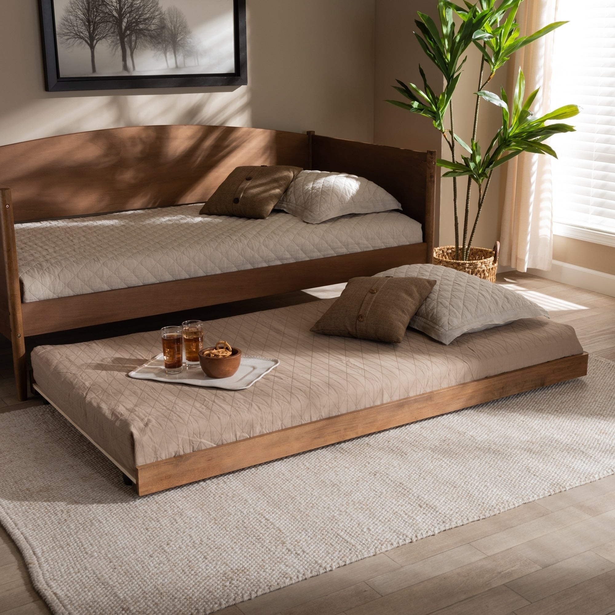 Carson Carrington Daikanvik Modern And Contemporary Trundle Bed