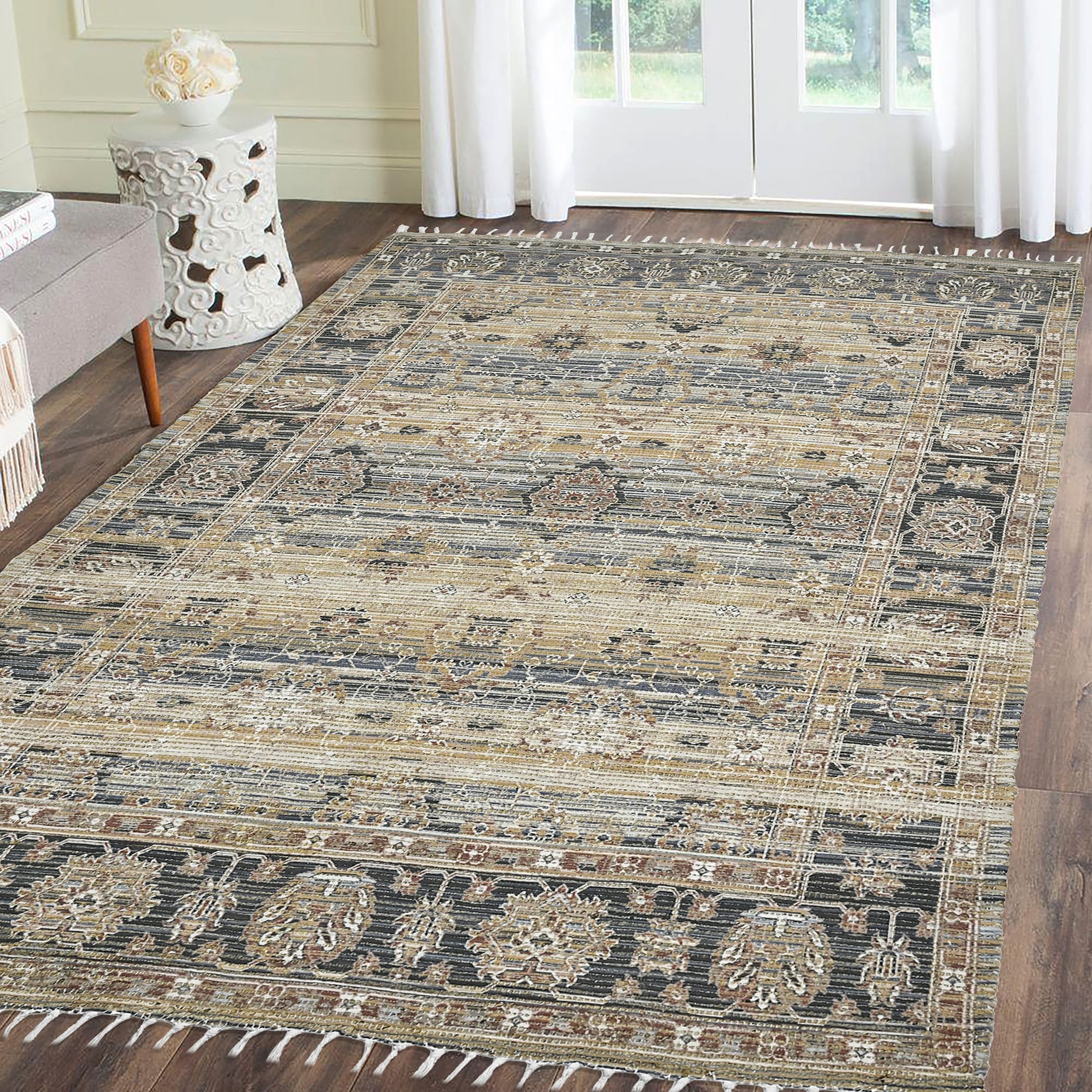 Carson Carrington Luktenborg Modern Design Hand Woven Accent Rug