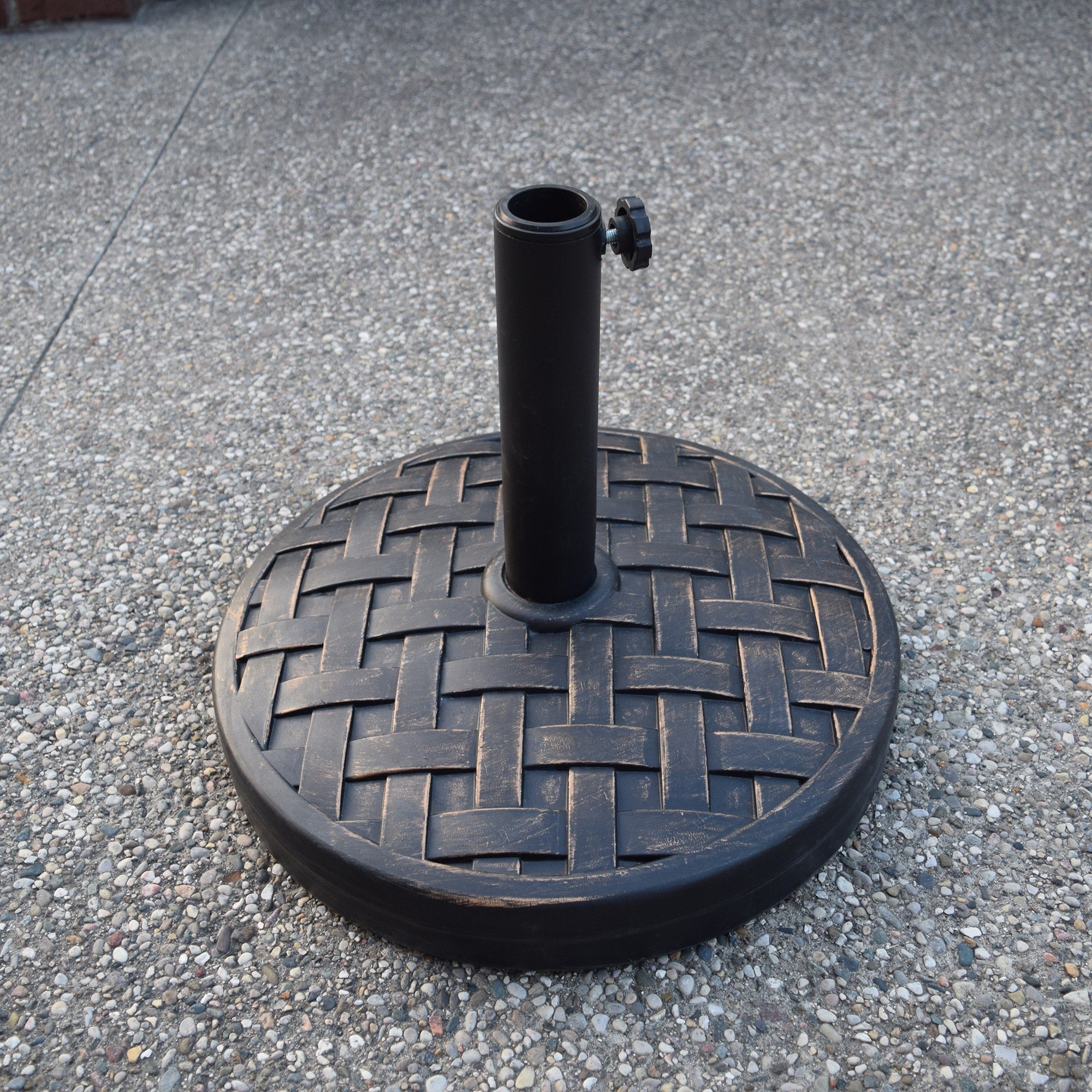 Cast Concrete 40 Lb Umbrella Base