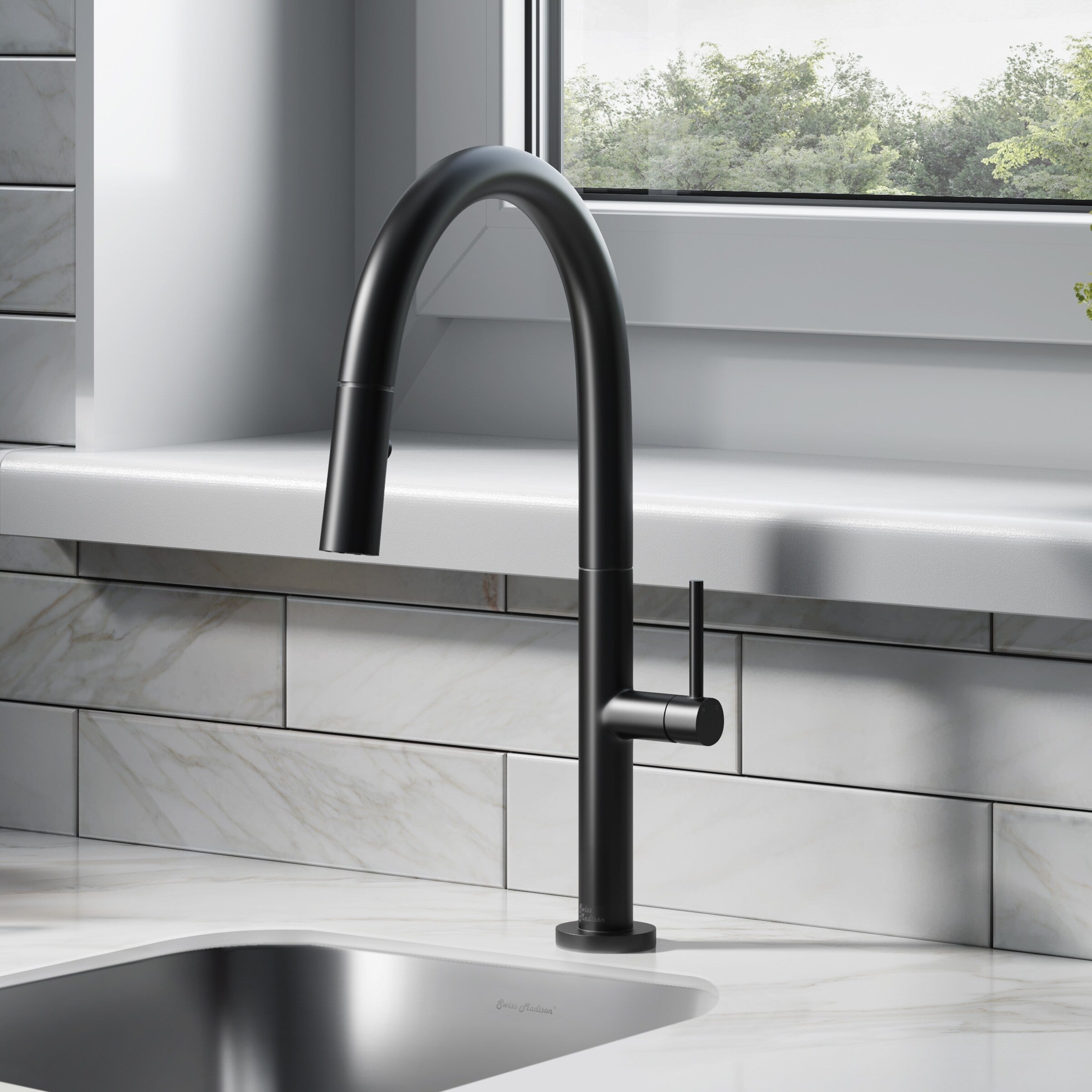 Chalet Single Handle Pull Down Kitchen Faucet