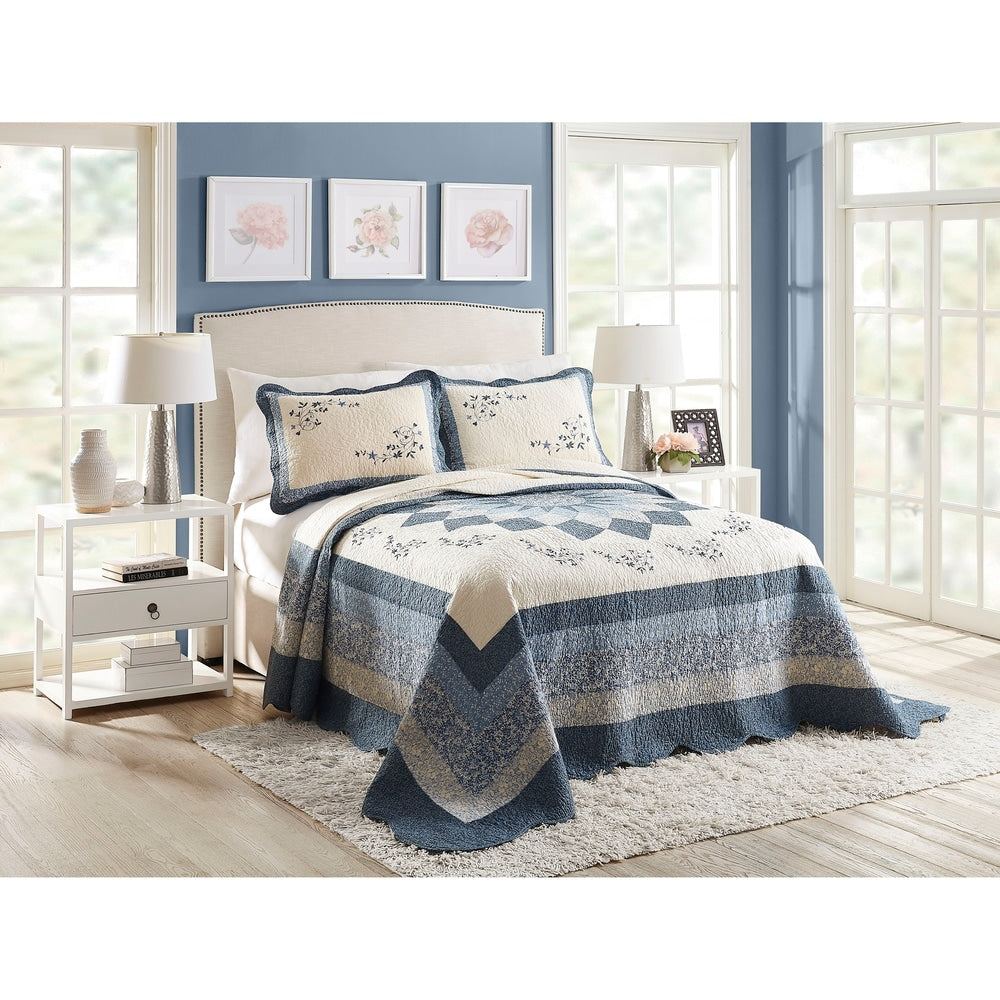 Charlotte Queen Bedspread 102X118