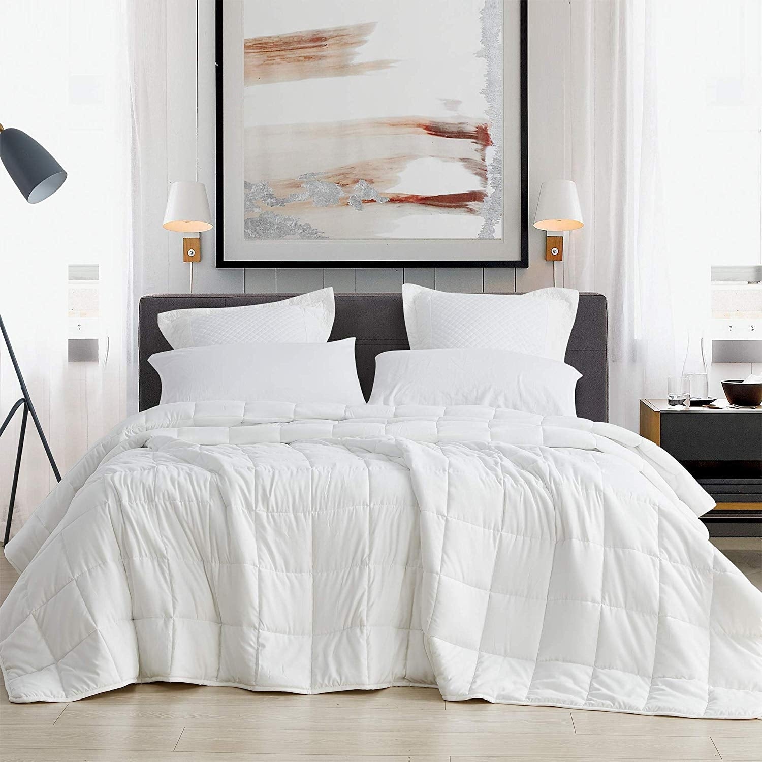 Chommie The Oversized Weighted Comforter White