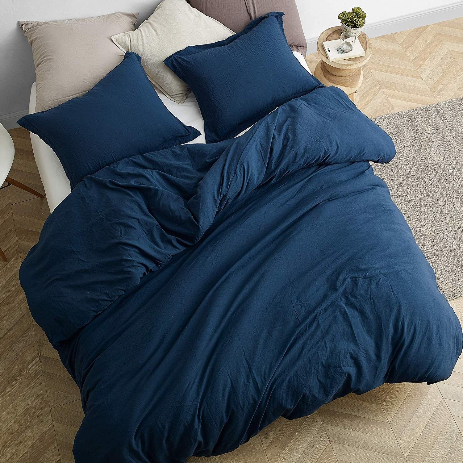 Chommie Weighted Natural Loft Comforter Nightfall Navy
