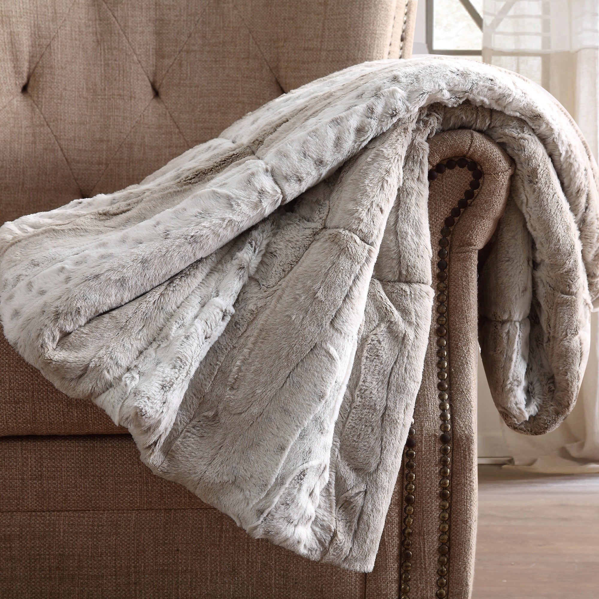 Christian Siriano 60 X 70 Oversized Snow Leopard Neutral Faux Fur Filled Throw