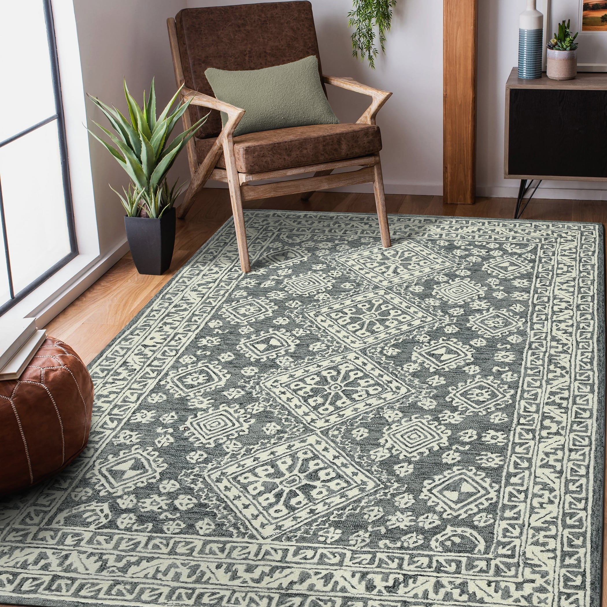 Boston Modern Design Hand Tufted Accent Rug 2X3