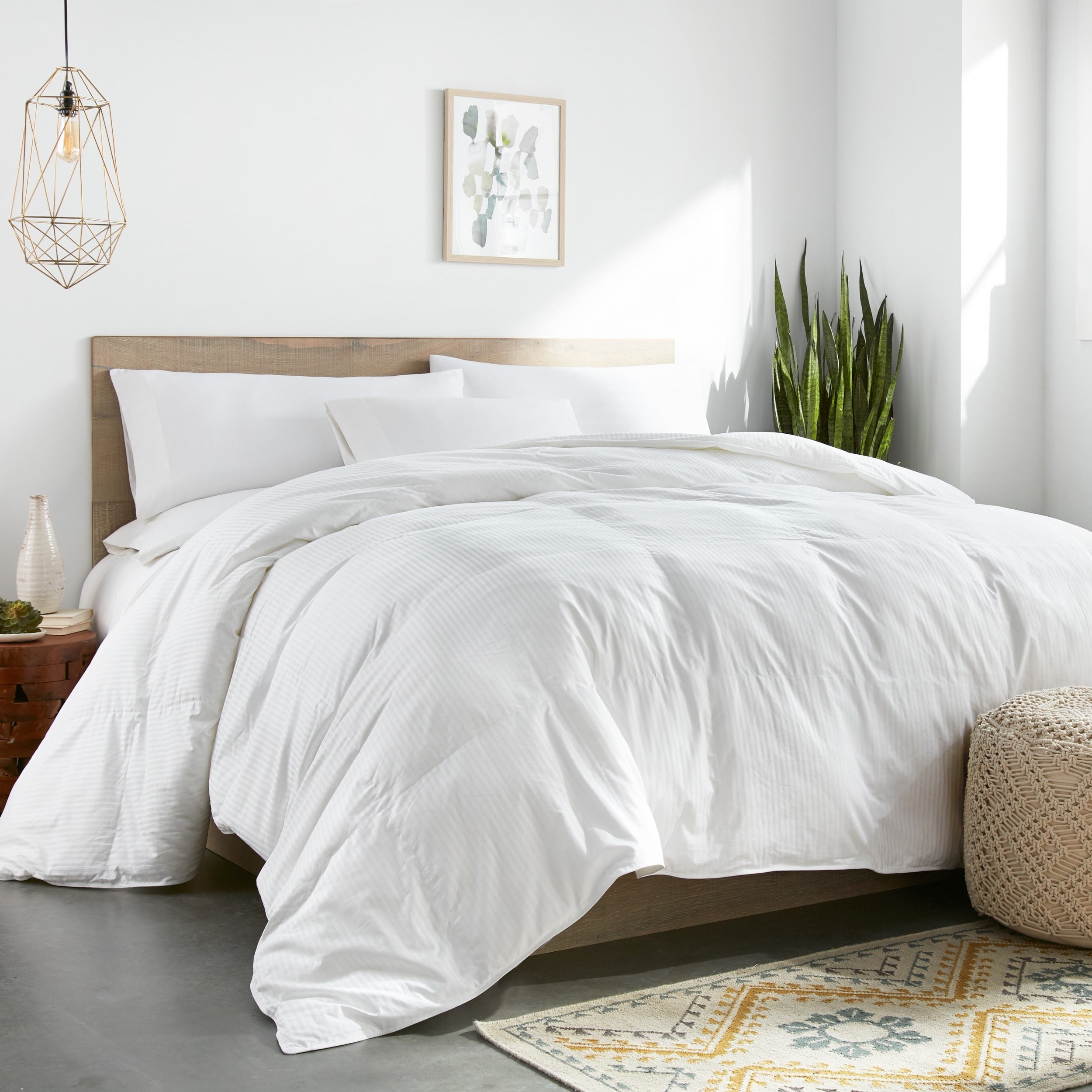 Colossal King Oversized Down Alternative All Season Baffle Box Comforter