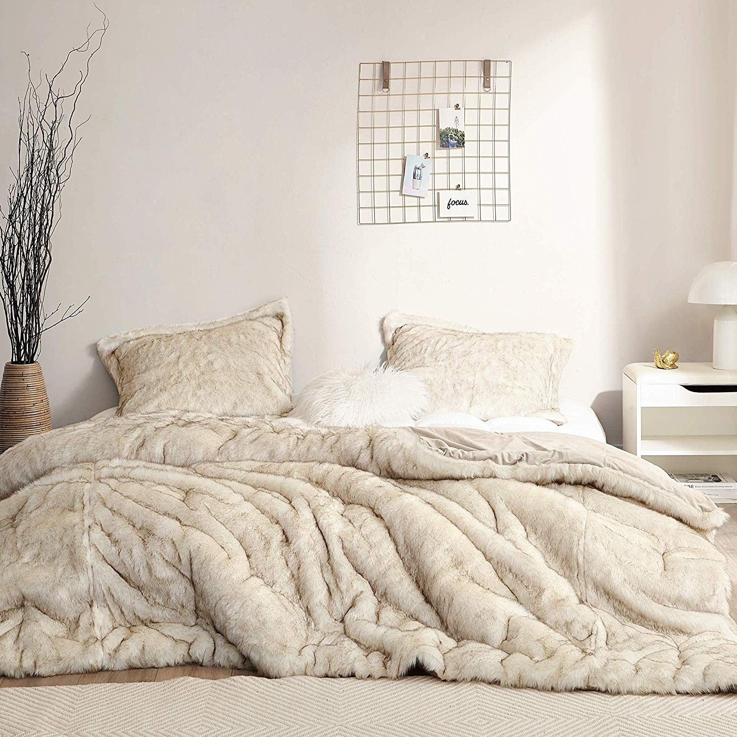 Coma Inducer Oversized Comforter Spirit Bear Tundra Beige