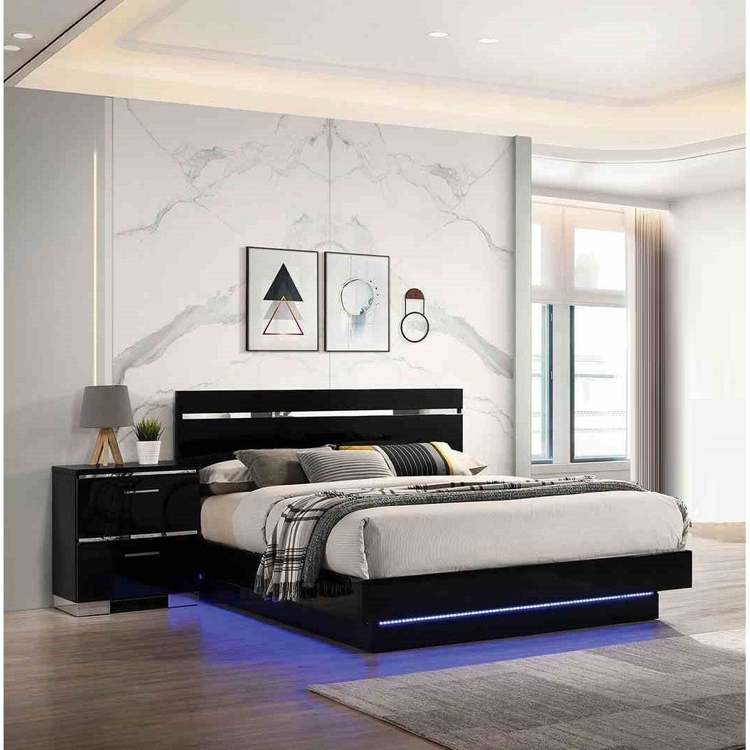 Contemporary Black High Gloss 3Pc Platform Bedroom Set Led