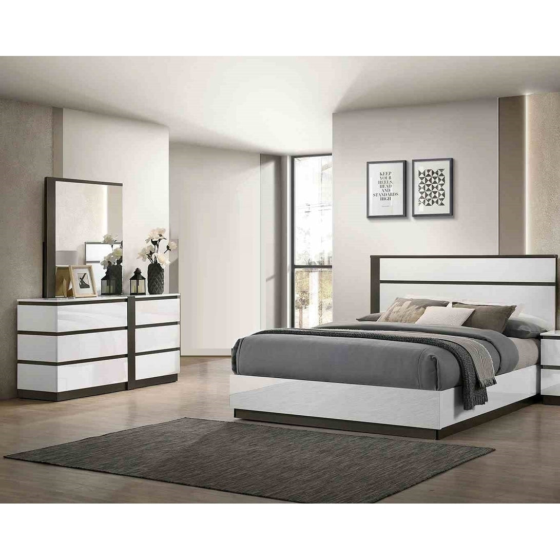 Contemporary White High Gloss Finish Platform Bed Dresser Mirror Bedroom Set 3Pc
