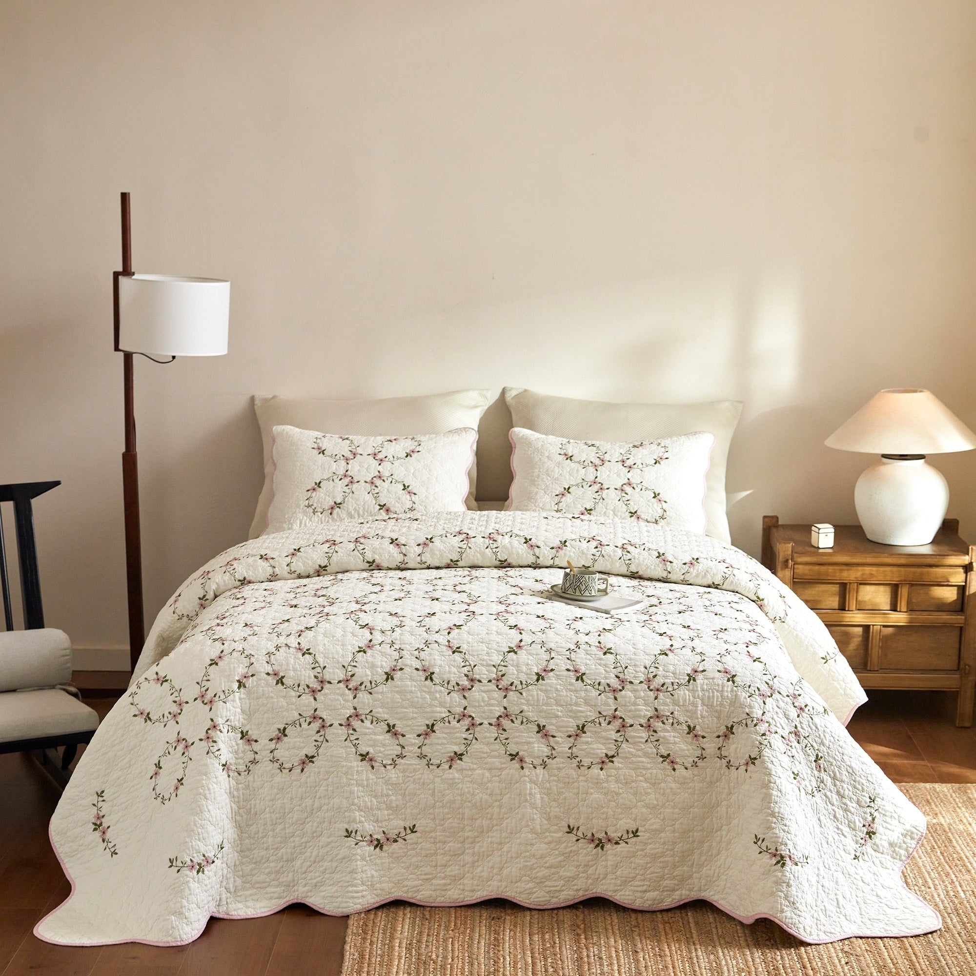 Cotton French Country Floral Quilt Bedspread Set