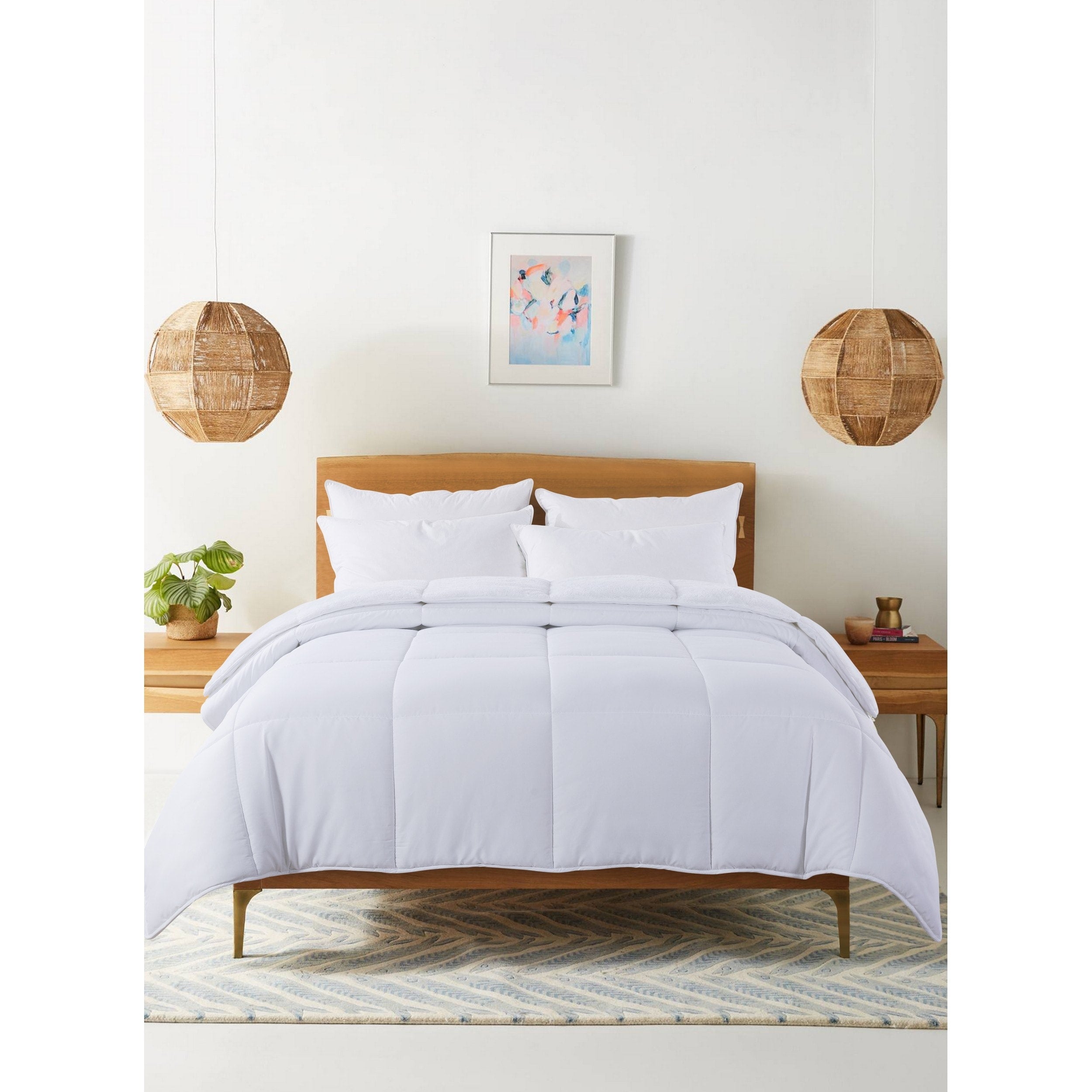 Cozy Down Alternative Reversible Comforter