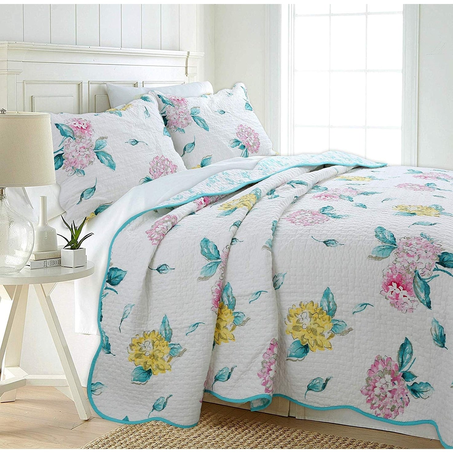 Cozy Line Lowe 3 Piece Floral Reversible Cotton Quilt Set