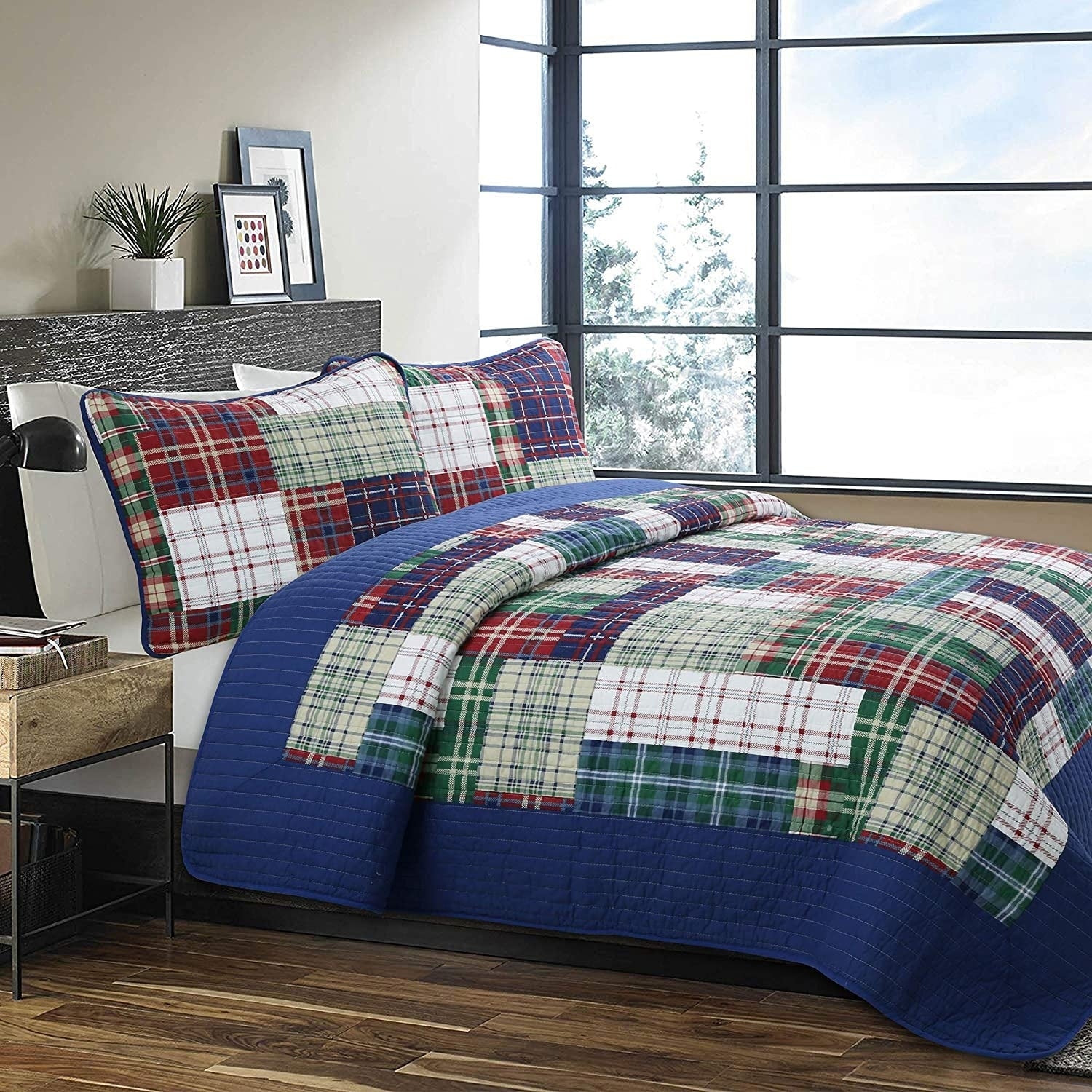 Cozy Line Nate Patchwork Reversible Cotton Quilt Set