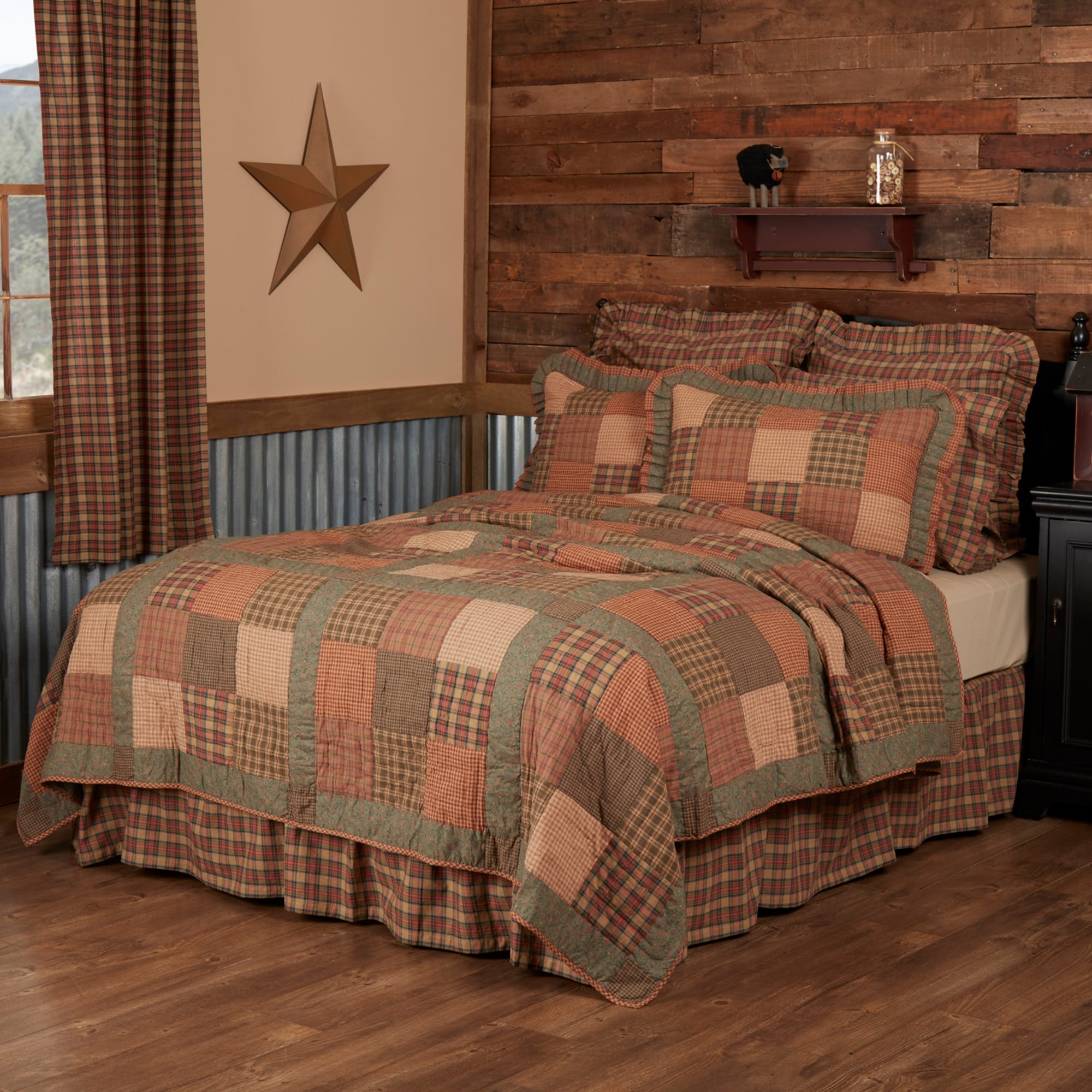 Crosswoods Patchwork Cotton Quilt