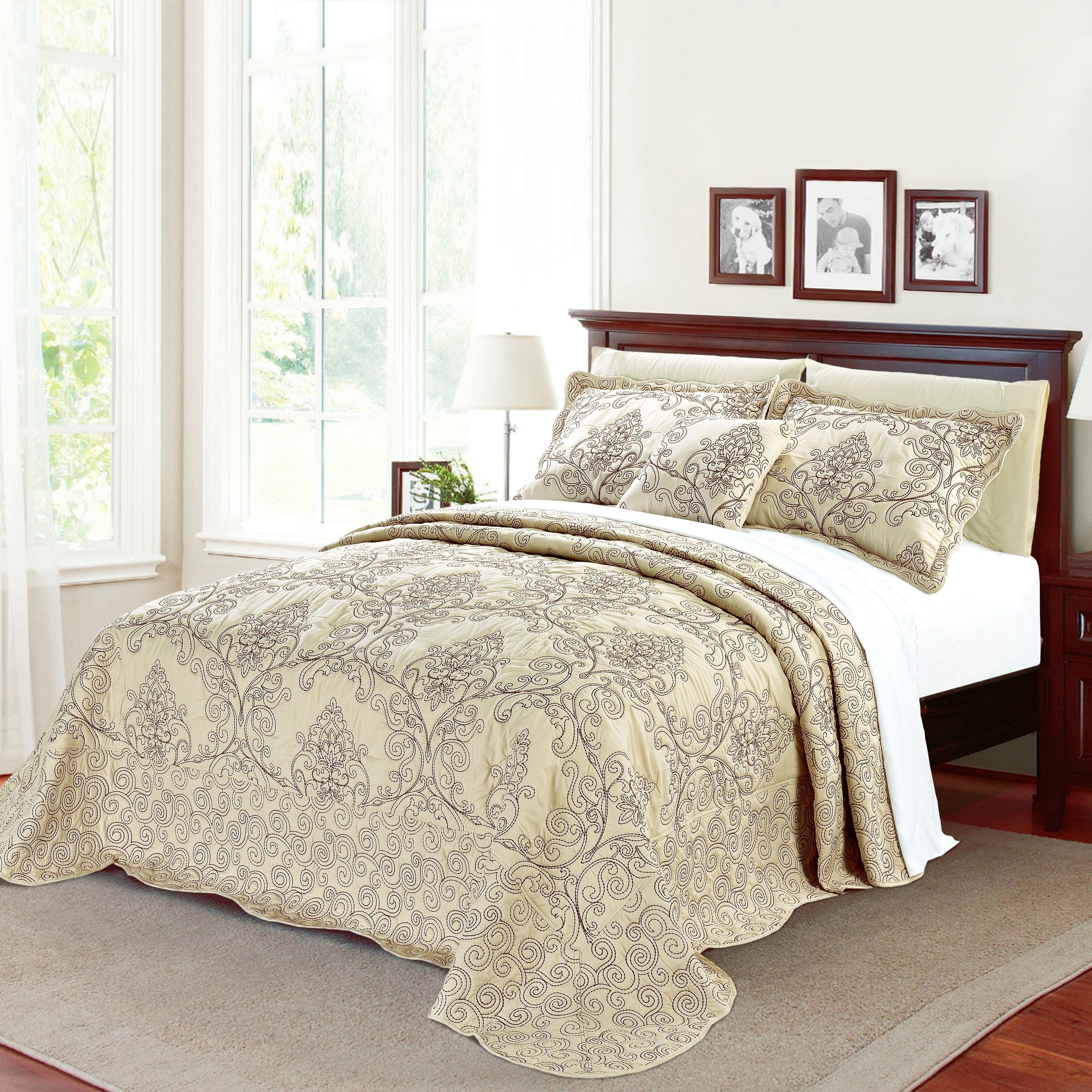 Serenta Damask 5 Piece Embroidery Coverlet Set With 18 Drop Pleated Bedskirt