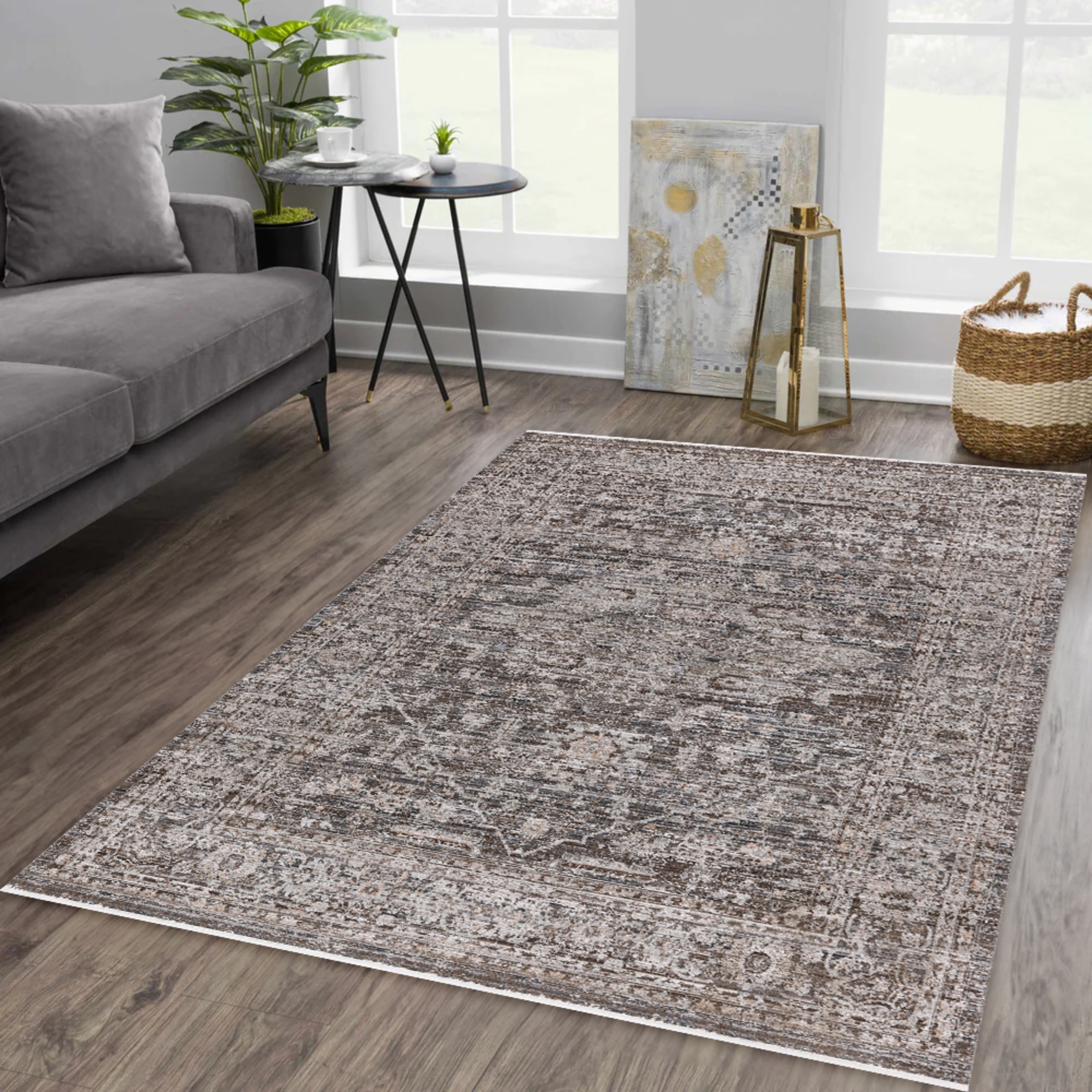 Daphne Collection Brown Oriental Area Rug