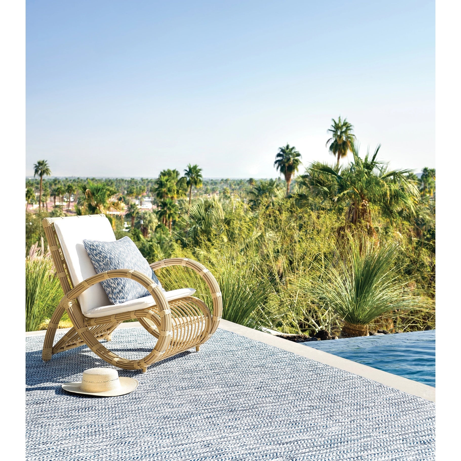 Dash Albert Coastal Handwoven Indoor Outdoor Rug