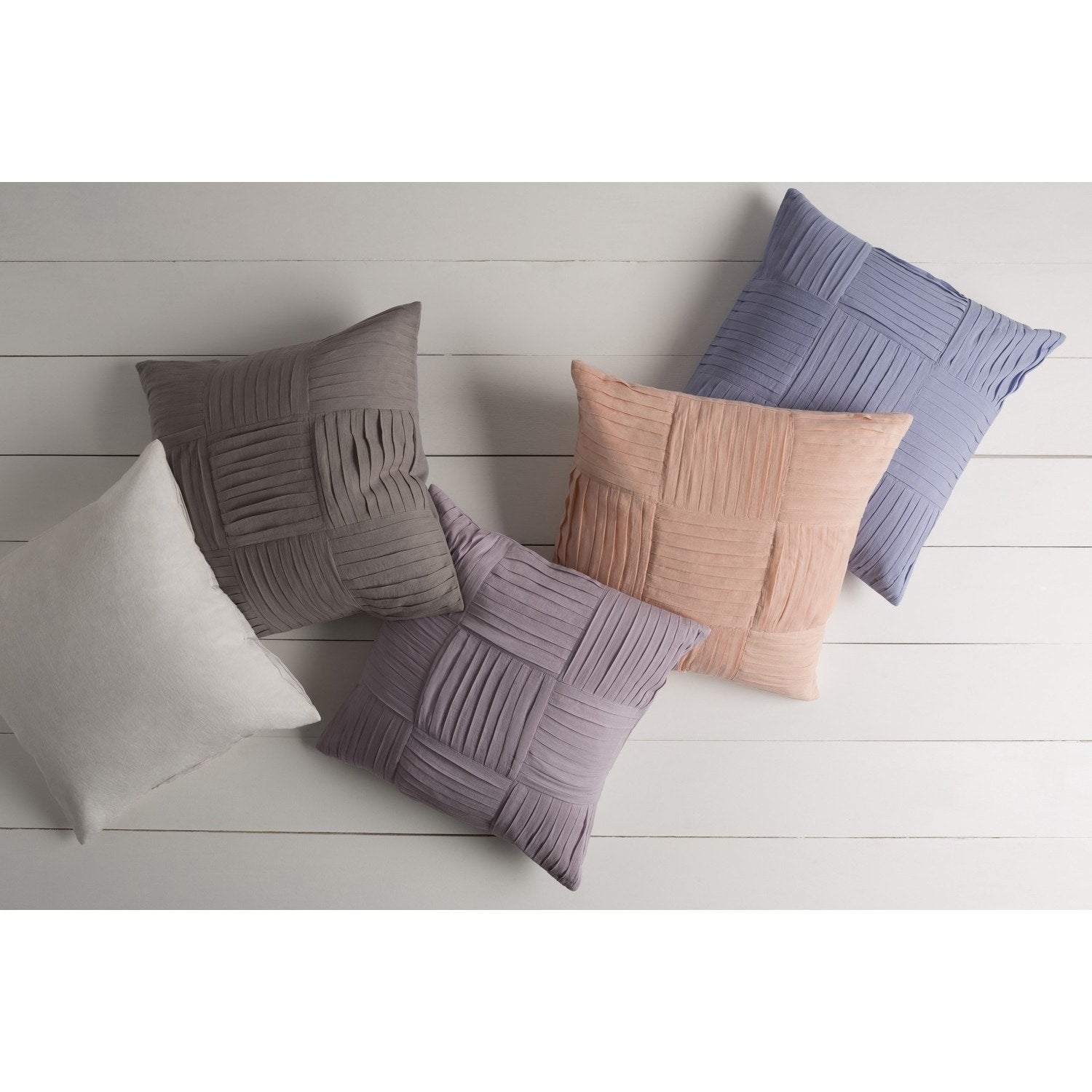 Decorative Cassadee 22 Inch Feather Down Or Poly Filled Throw Pillow