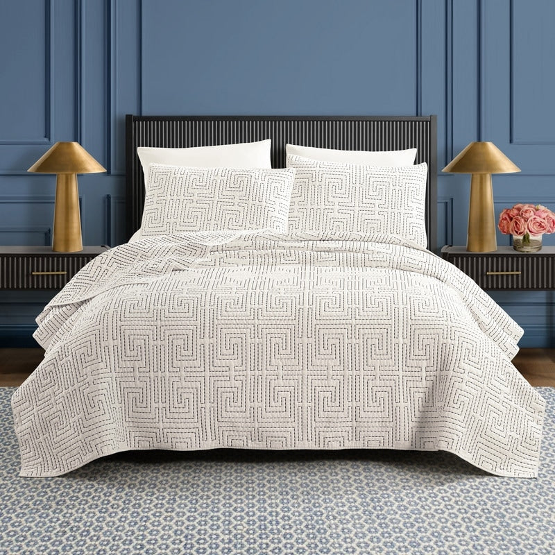 Dee Ocleppo Greek Key 3 Piece 100 Cotton Quilt Set