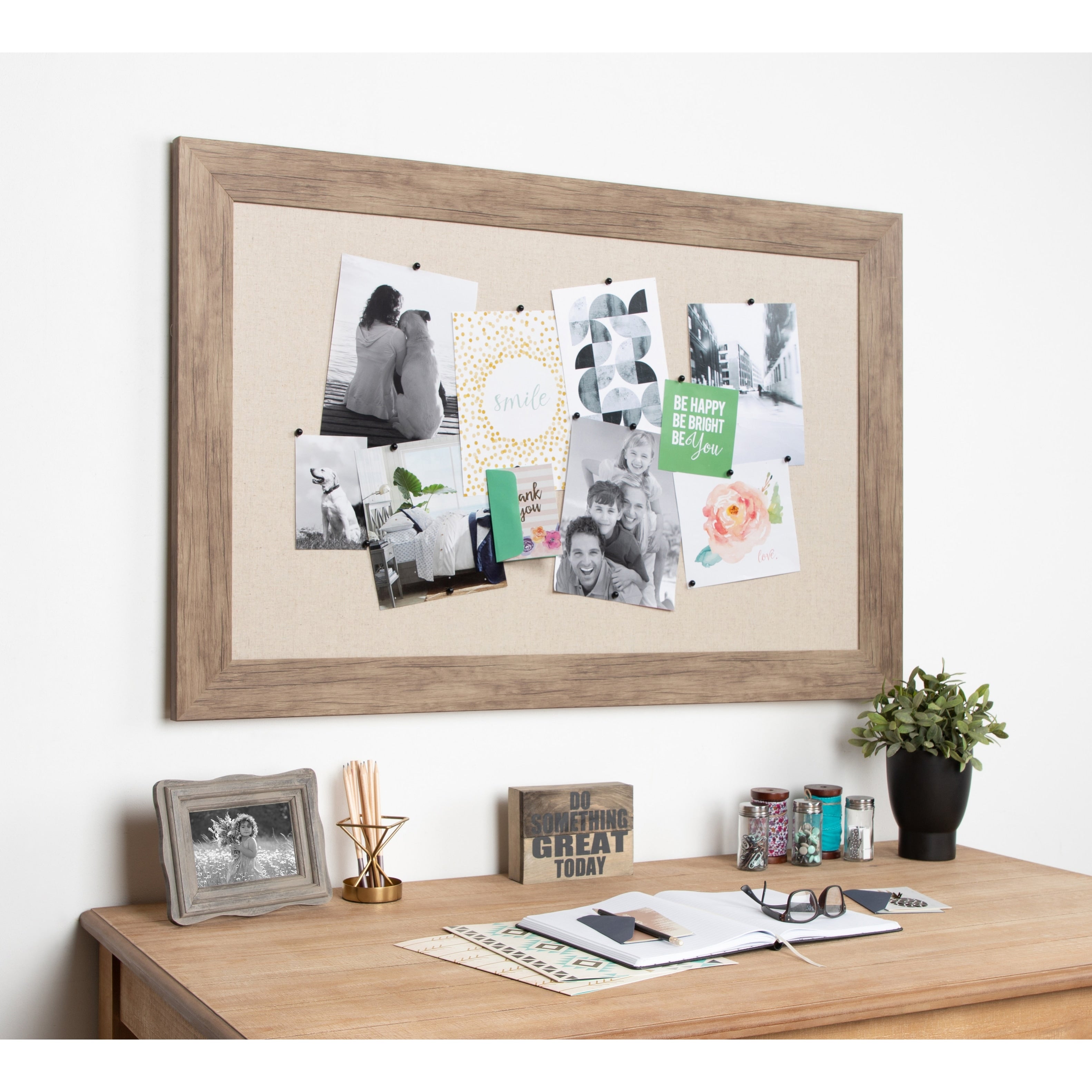 Designovation Beatrice Decorative Framed Linen Fabric Pinboard 29.5X45.5