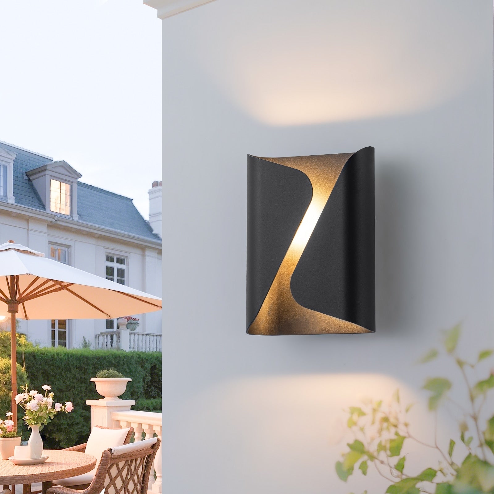 Dimmable Led Outdoor Wall Sconce Ip54 Black Curved Metal Gold Interior W6.3 X H8.66 Inch