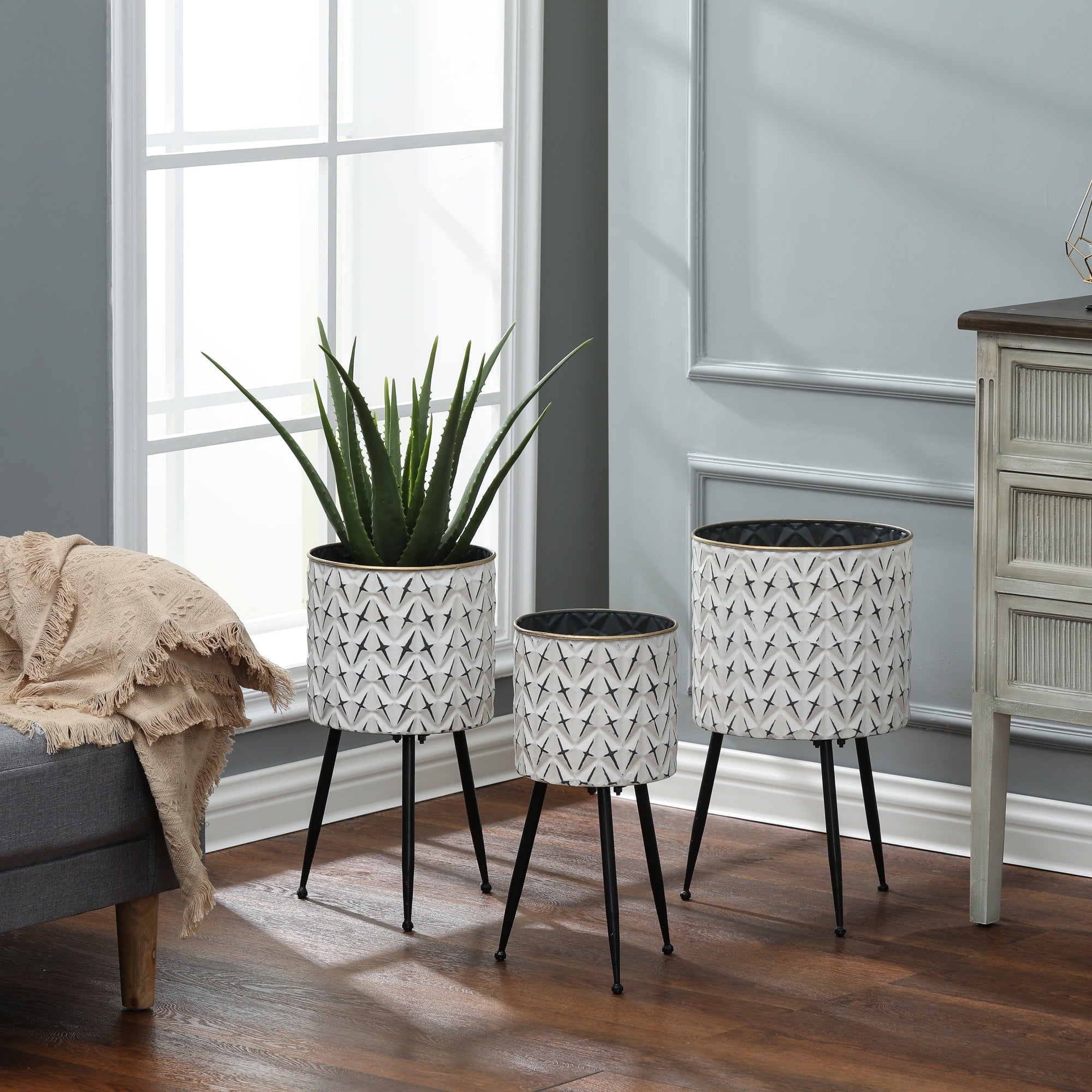 3 Piece Standing Metal Round Planters