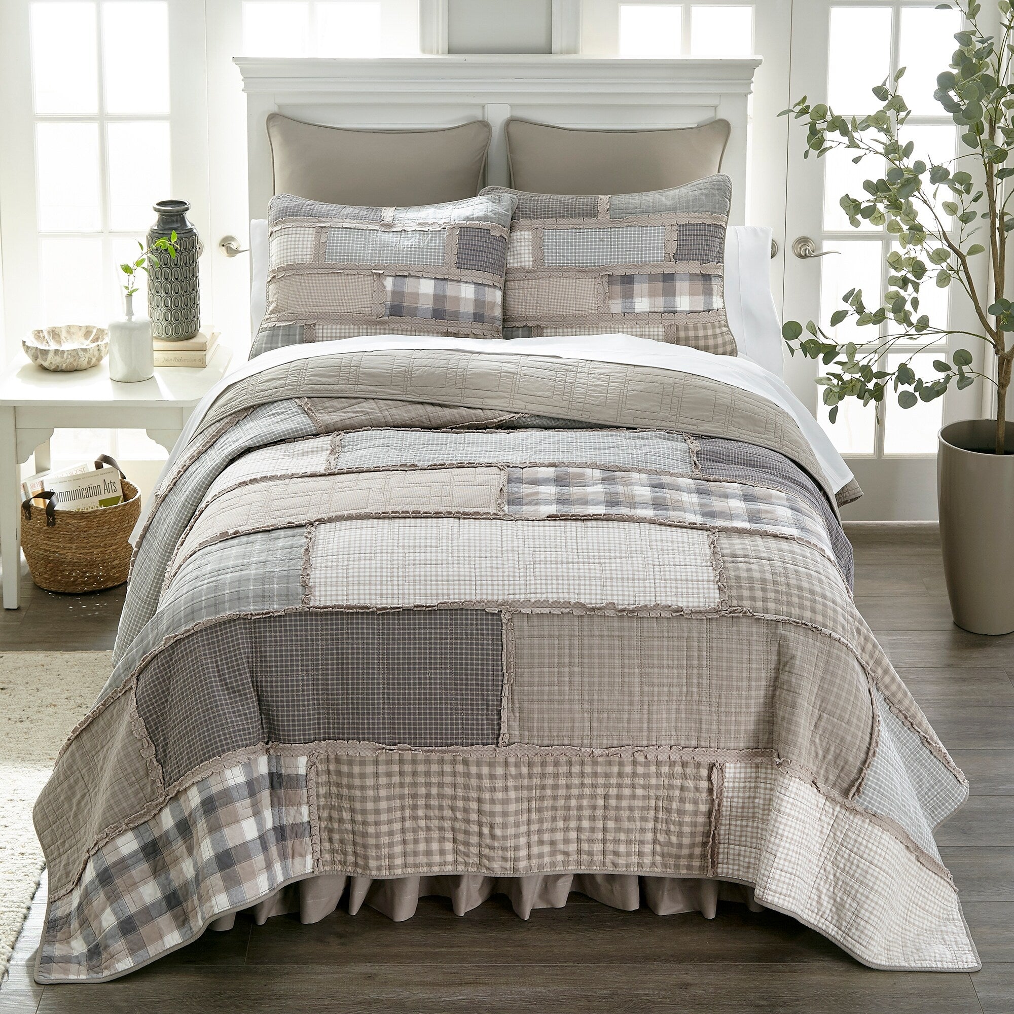 Donna Sharps Smoky Cobblestone Quilt Set