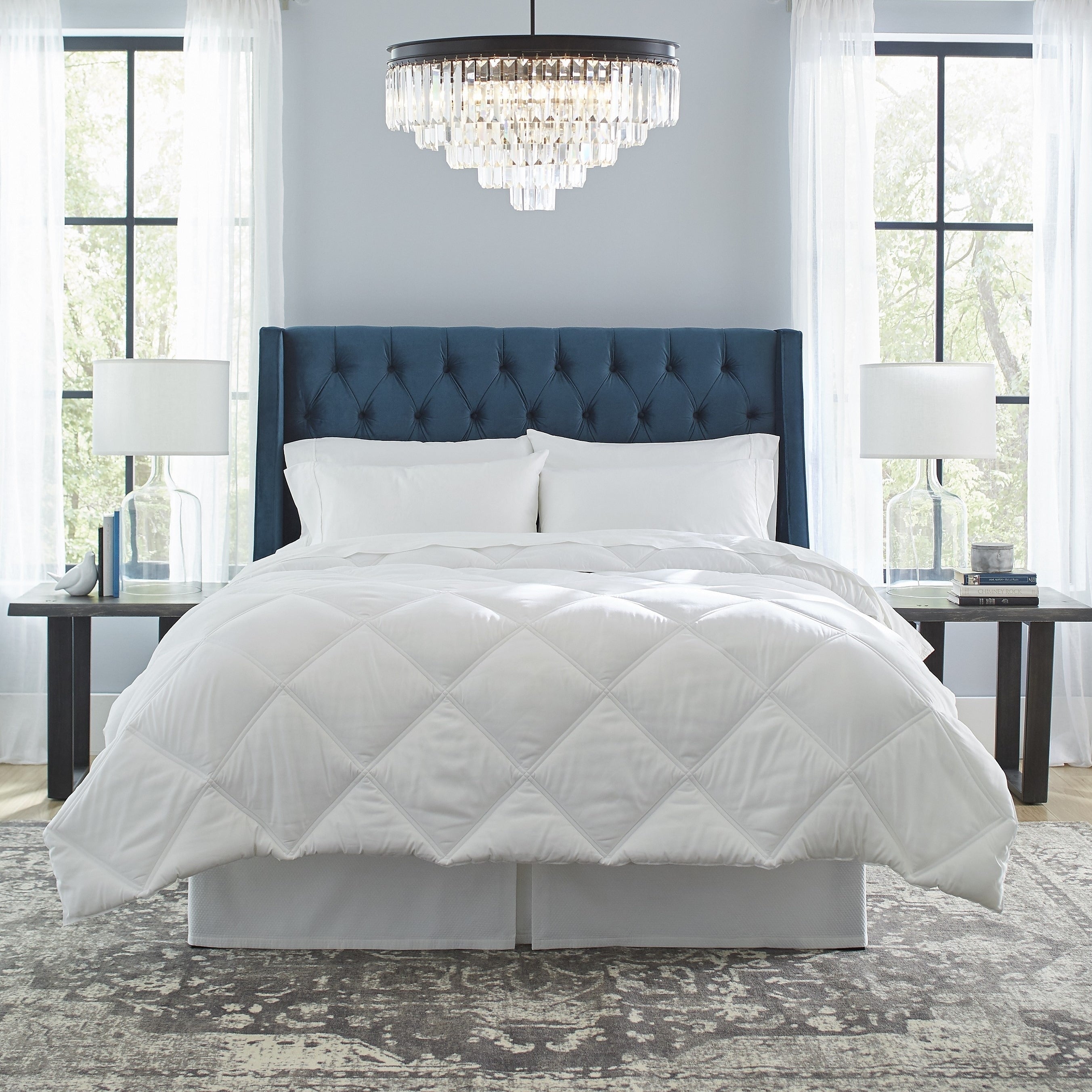 Down Alternative Diamond Double Stitched Comforter
