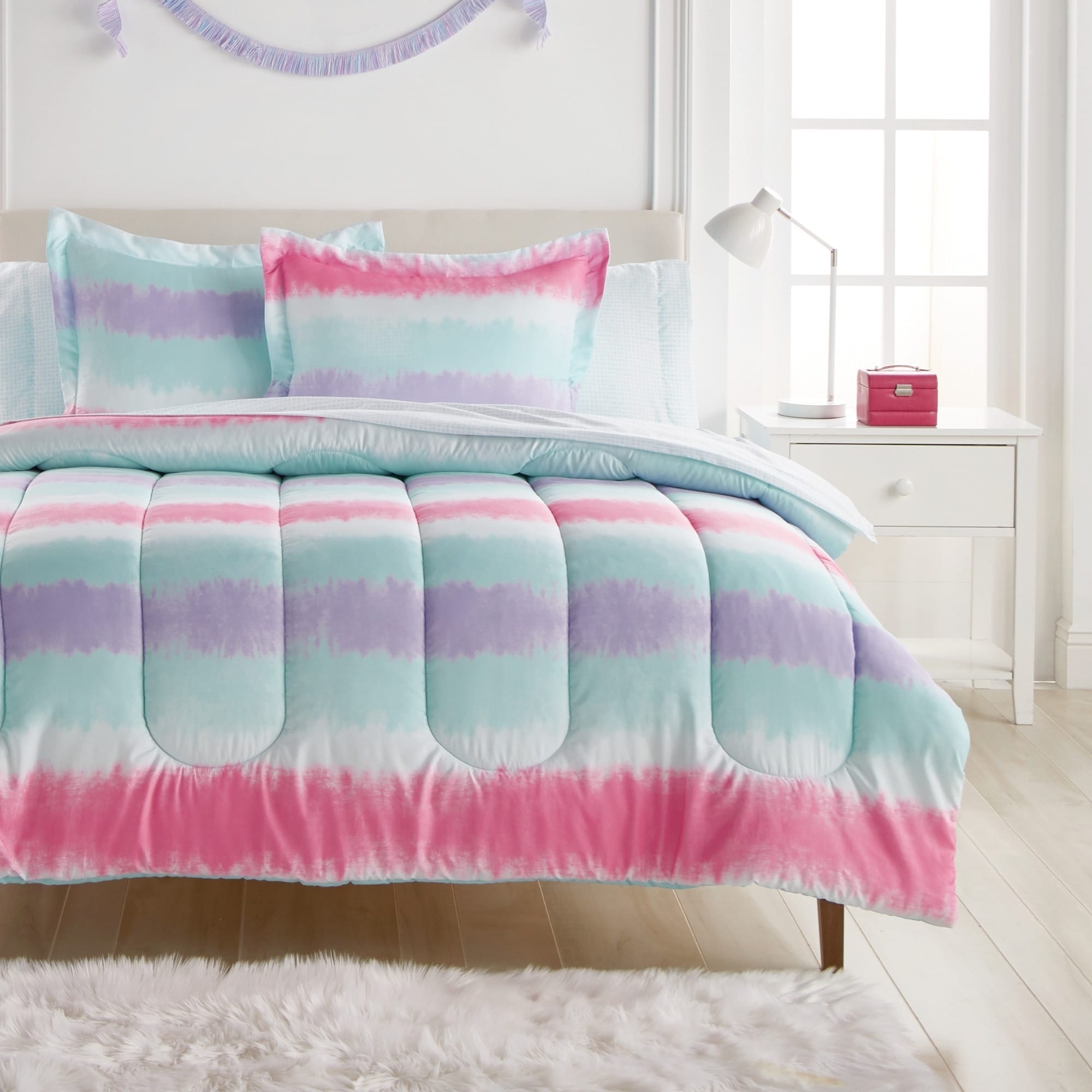 Dream Factory Tie Dye Stripe 7 Piece Microfiber Bed In A Bag With Sheet Set