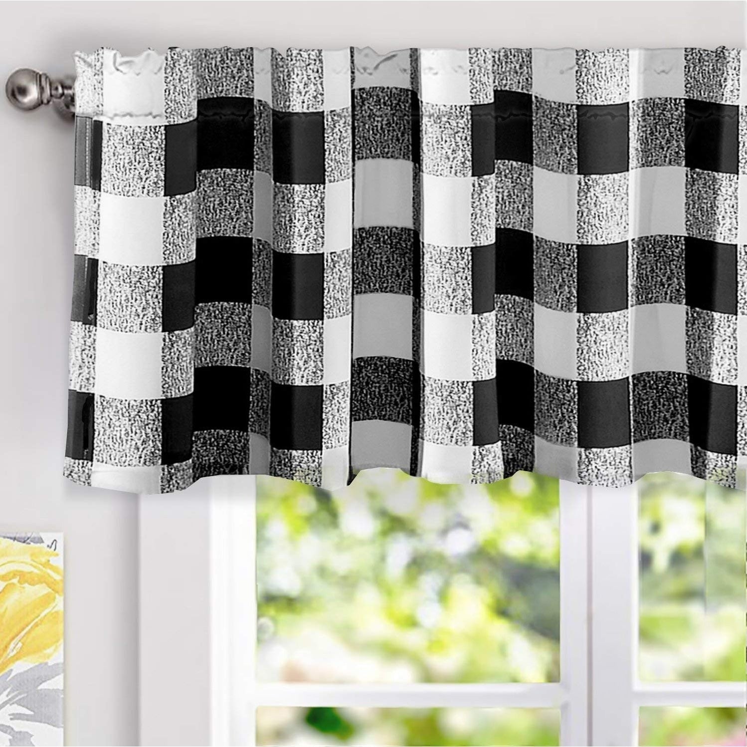 Driftaway Buffalo Checker Plaid Pattern Lined Window Valance 52 Width X 18 Length