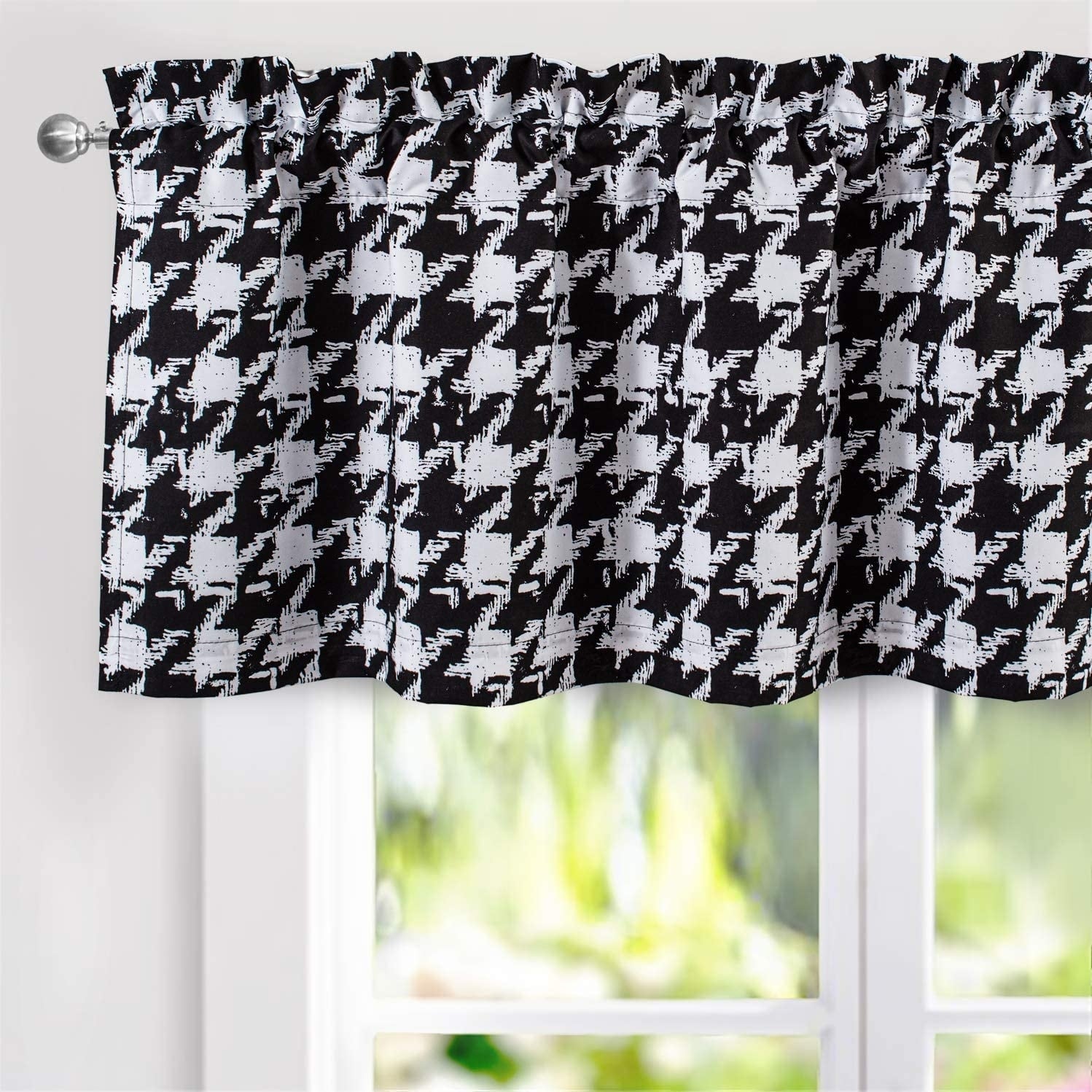 Driftaway Houndstooth Vintage Plaid Printed Pattern Thermal Insulated Blackout Window Curtain Valance Rod Pocket Single