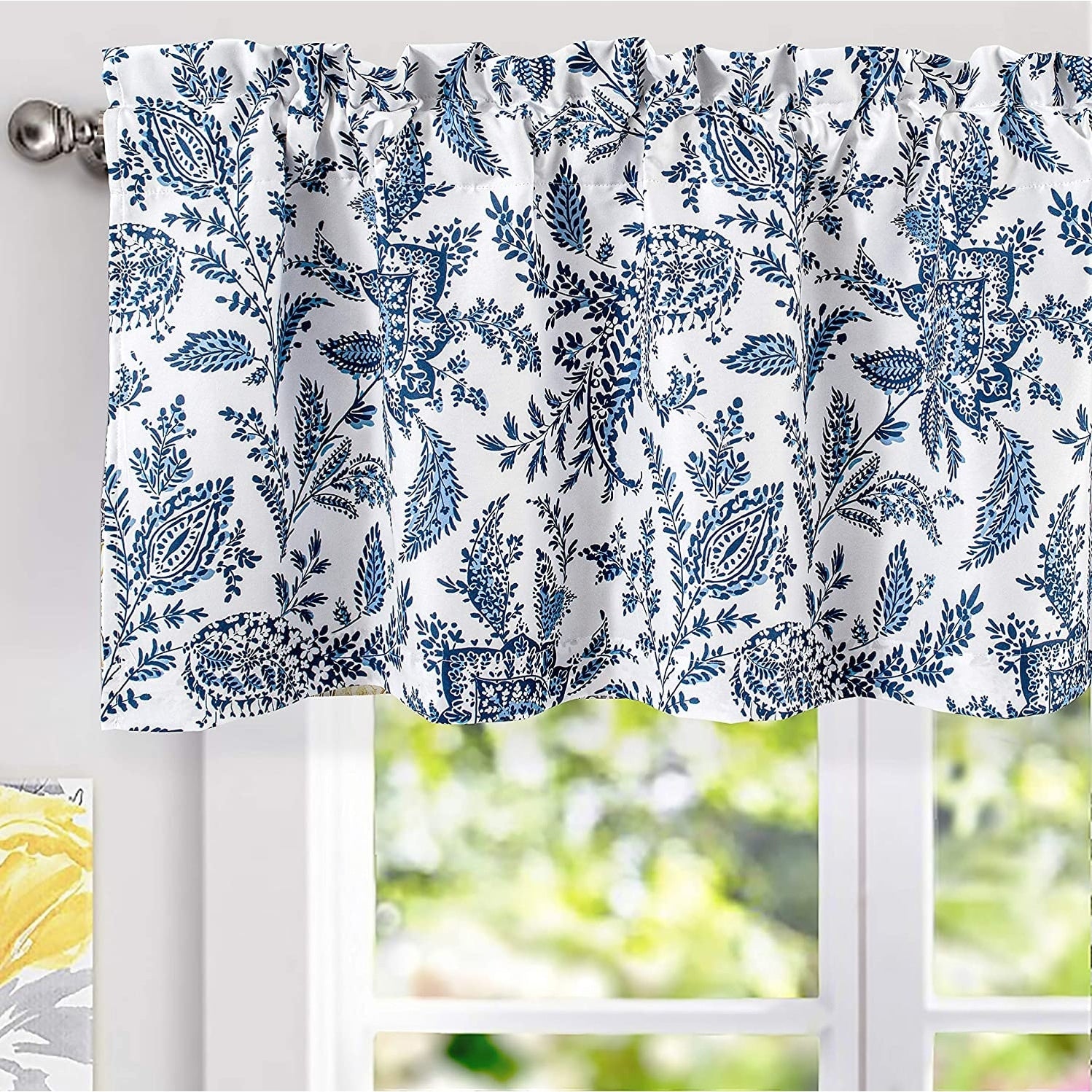 Driftaway Isla Paisley Floral Pattern Blackout Thermal Insulated Window Curtain Valance Rod Pocket 52 X 18