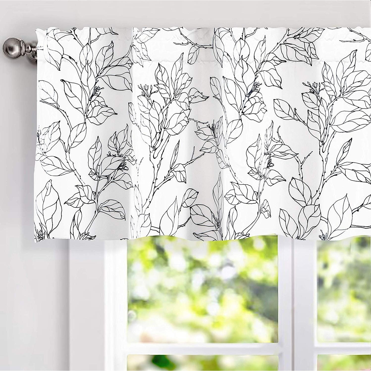 Carson Carrington Tappet Sketch Pattern Lined Window Valance