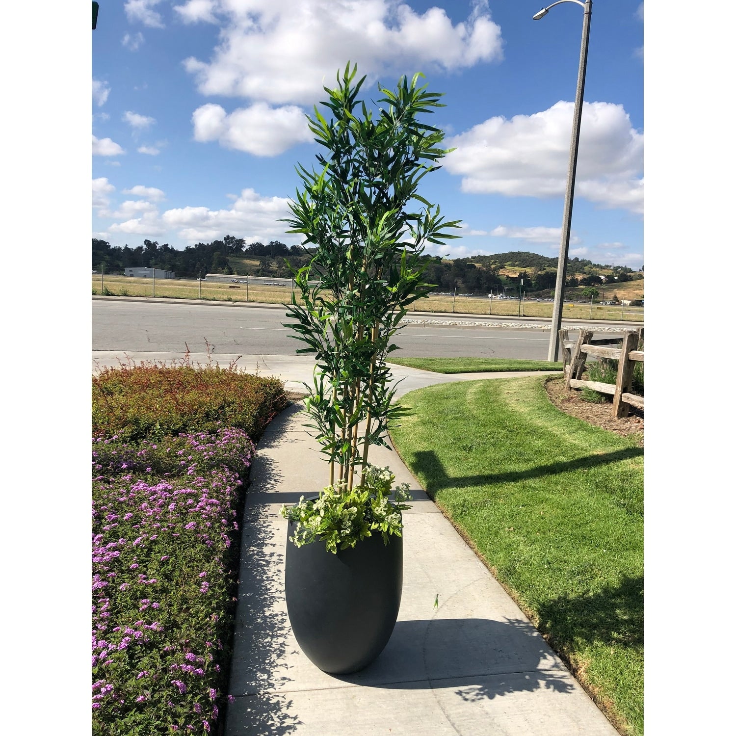 Durx Litecrete Lightweight Concrete Modern Seamless Round Charcoal Planter