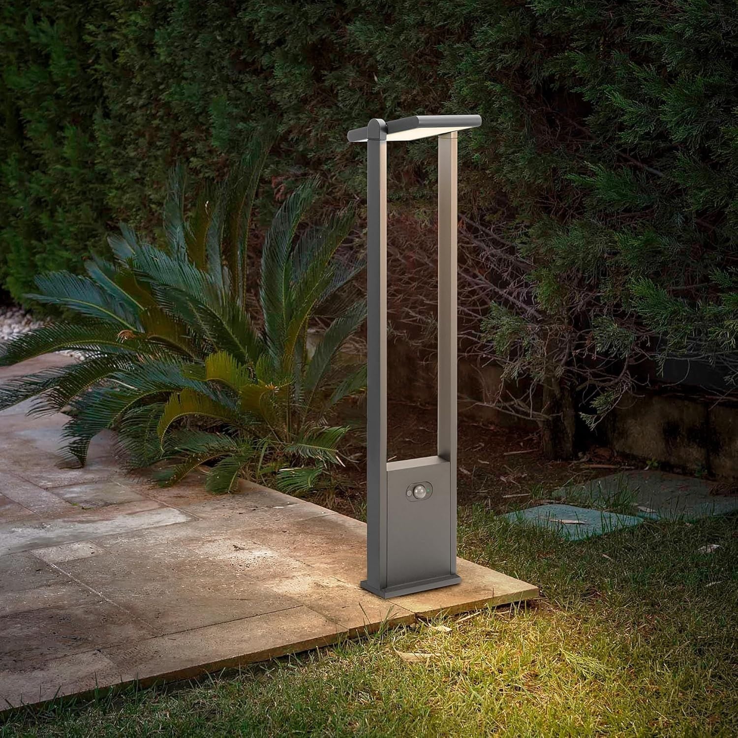 Dusk To Dawn Solar Outdoor Landscape Path Light Exterior Motion Sensor Lights Ip65 Waterproof Energy Saving Lantern
