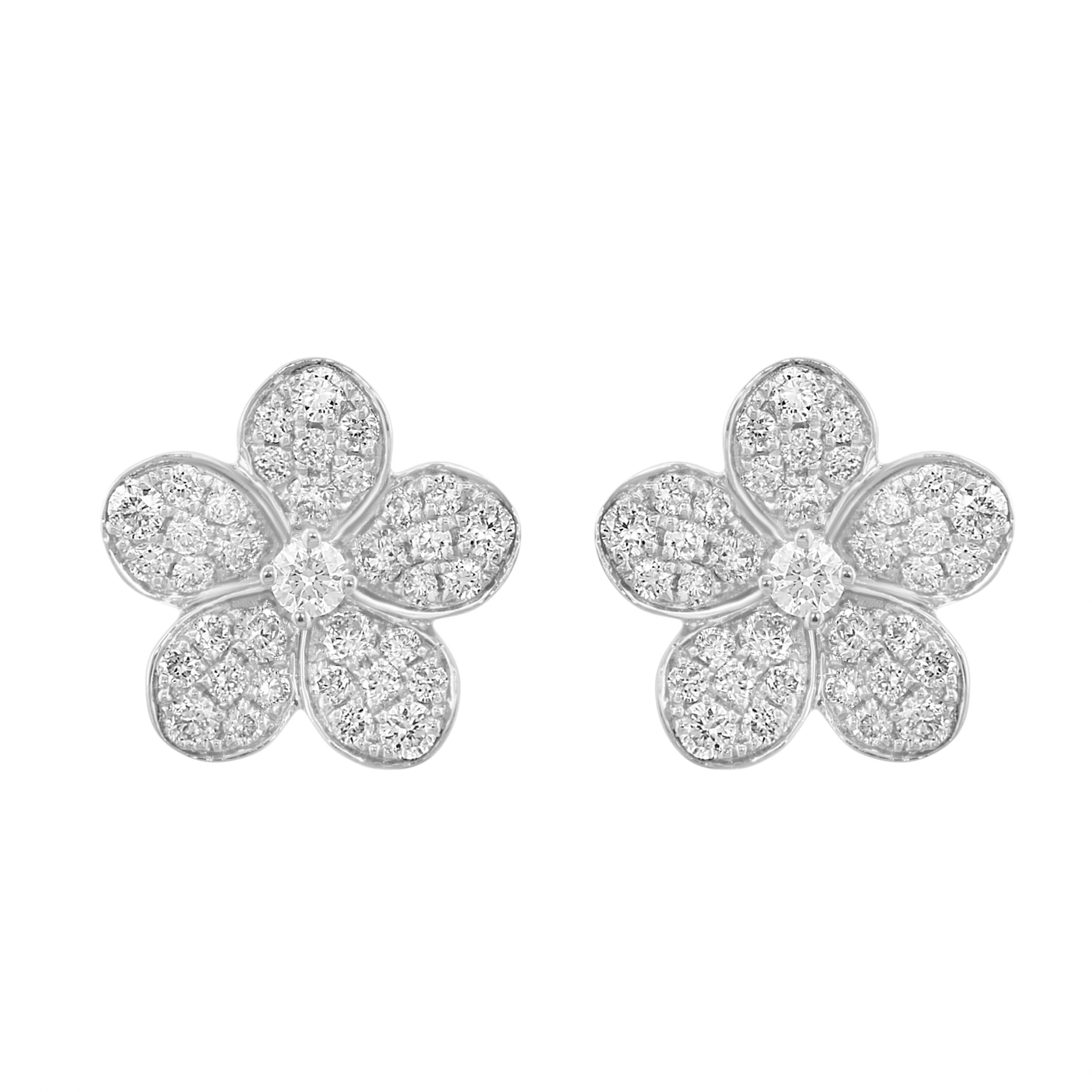 Effy Womens 925 Sterling Silver Diamond Flower Stud Earrings