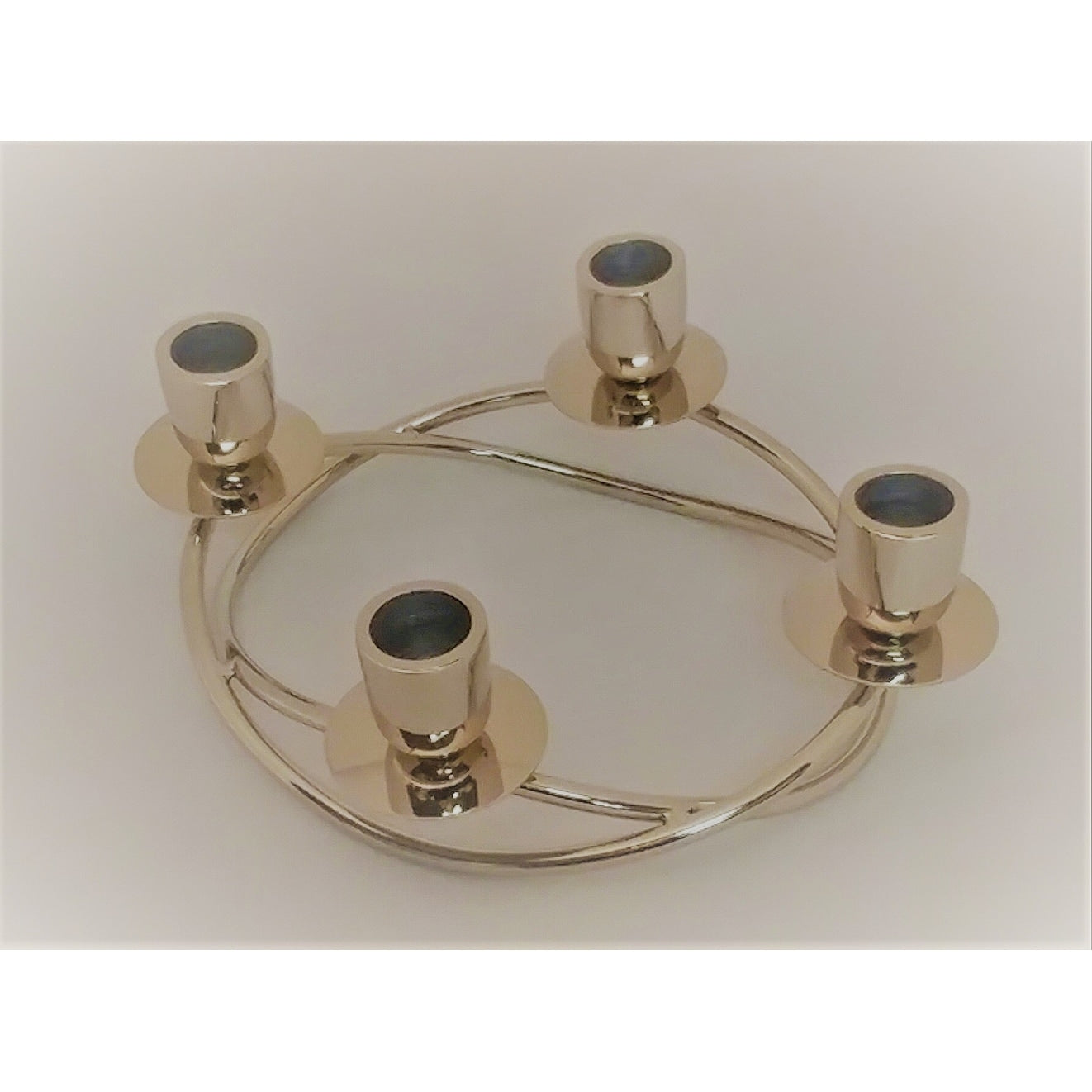 Elegance 4 Lite Candle Holder