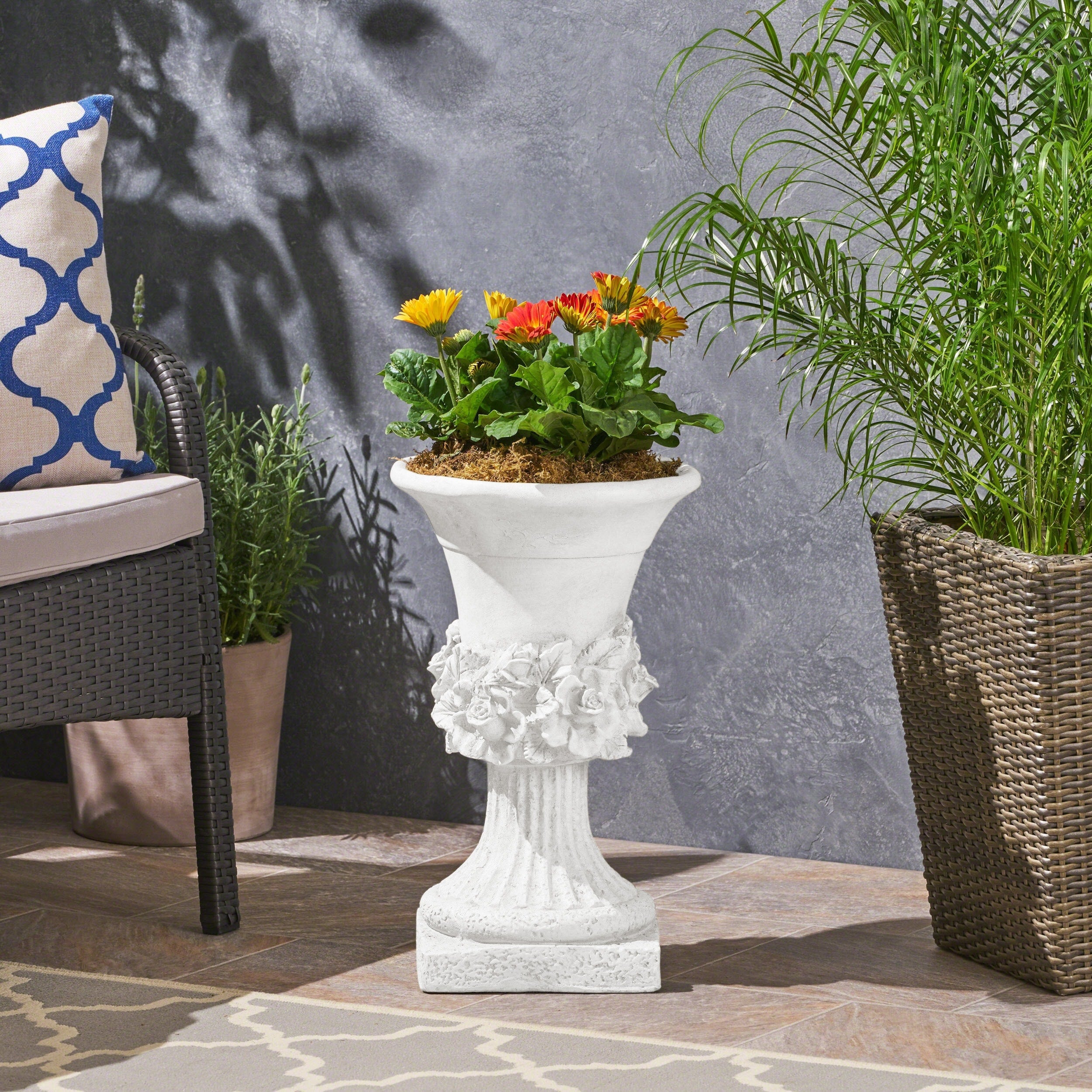 Elegant Decorative Garden Planter For Planting Flower Herb Succulent