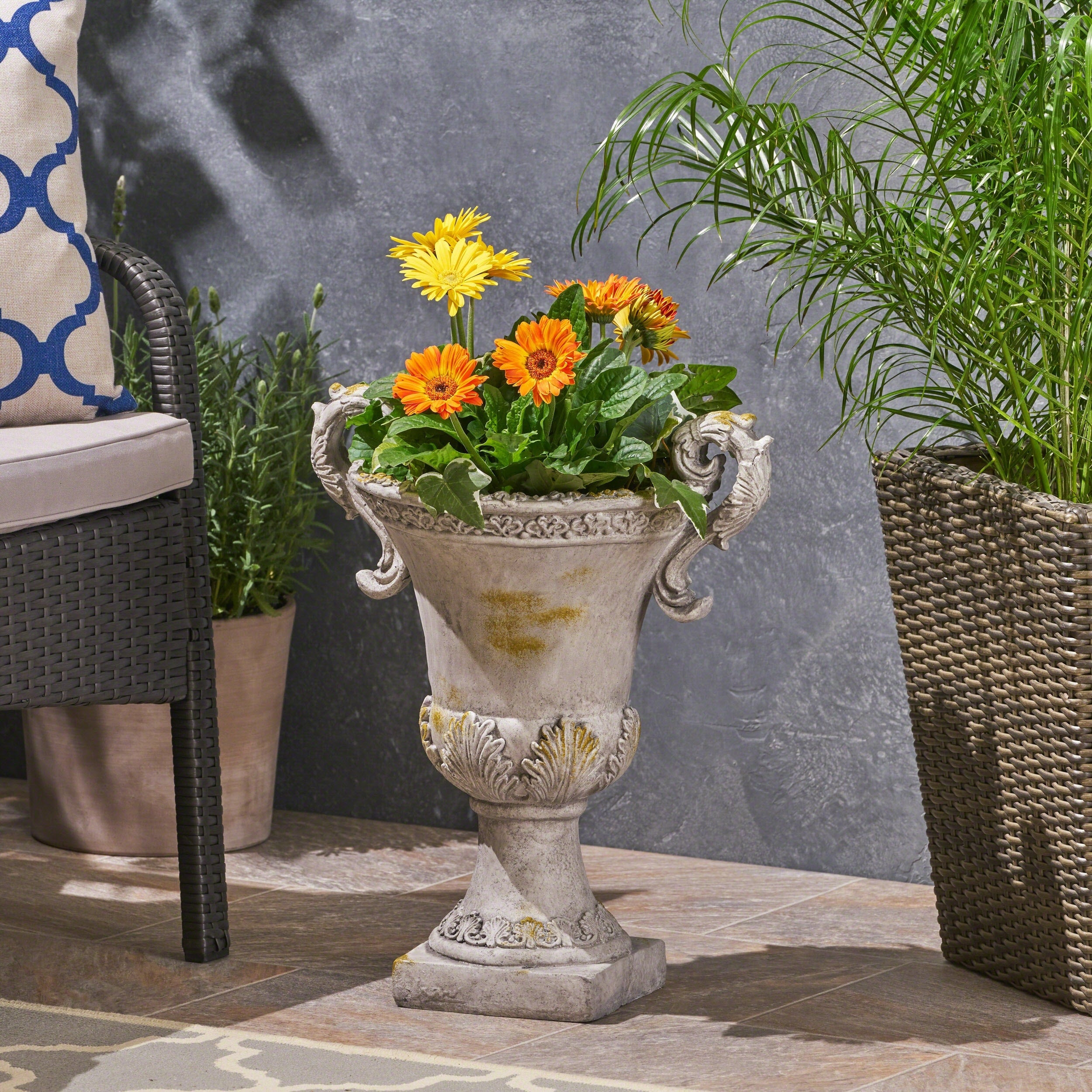 Elegant Handmade Garden Indoor And Outdoor Planter With Drainage Hole