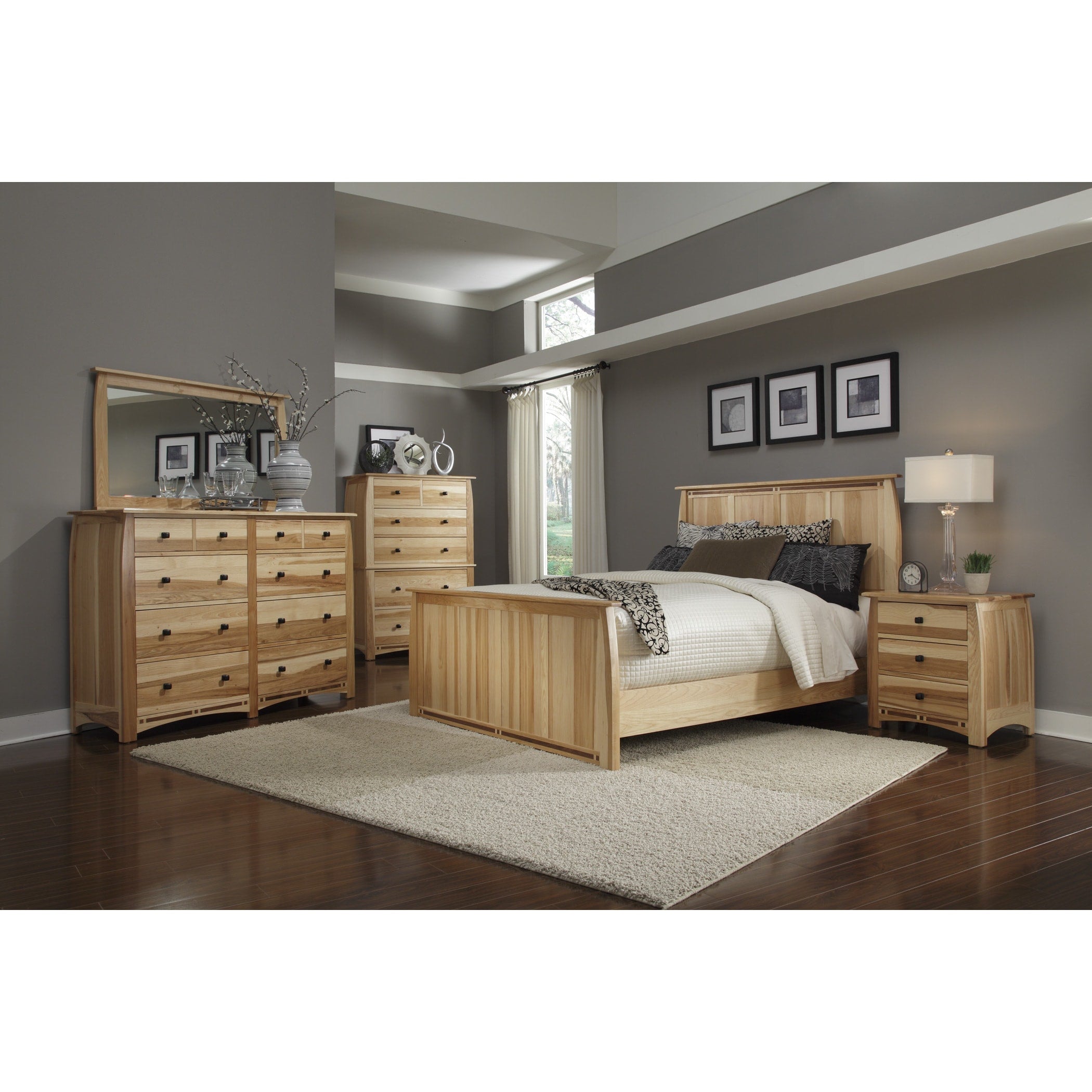 Simply Solid Emilian Solid Wood 4 Piece King Bedroom Collection Blonde