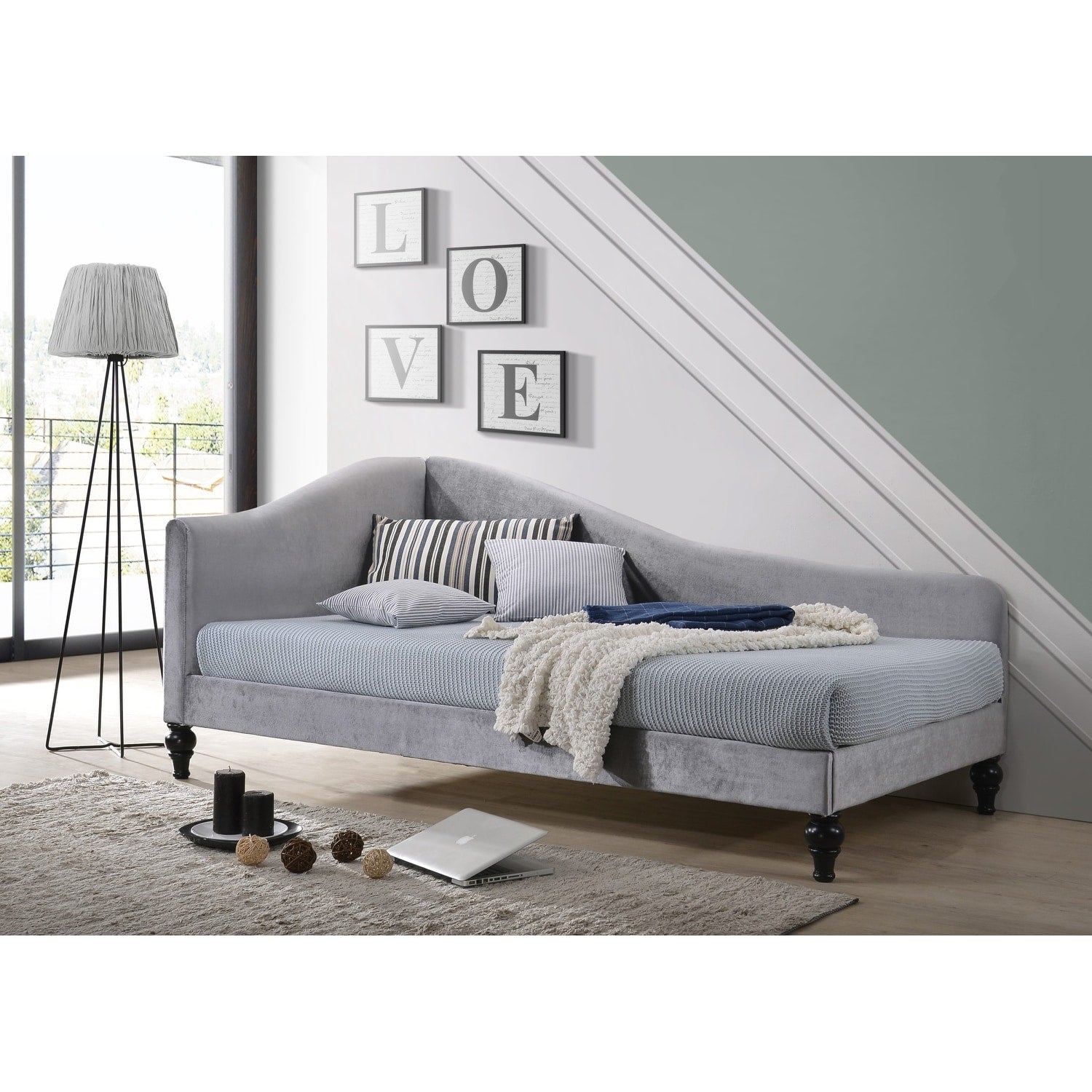 Enzo Upholstered Daybed