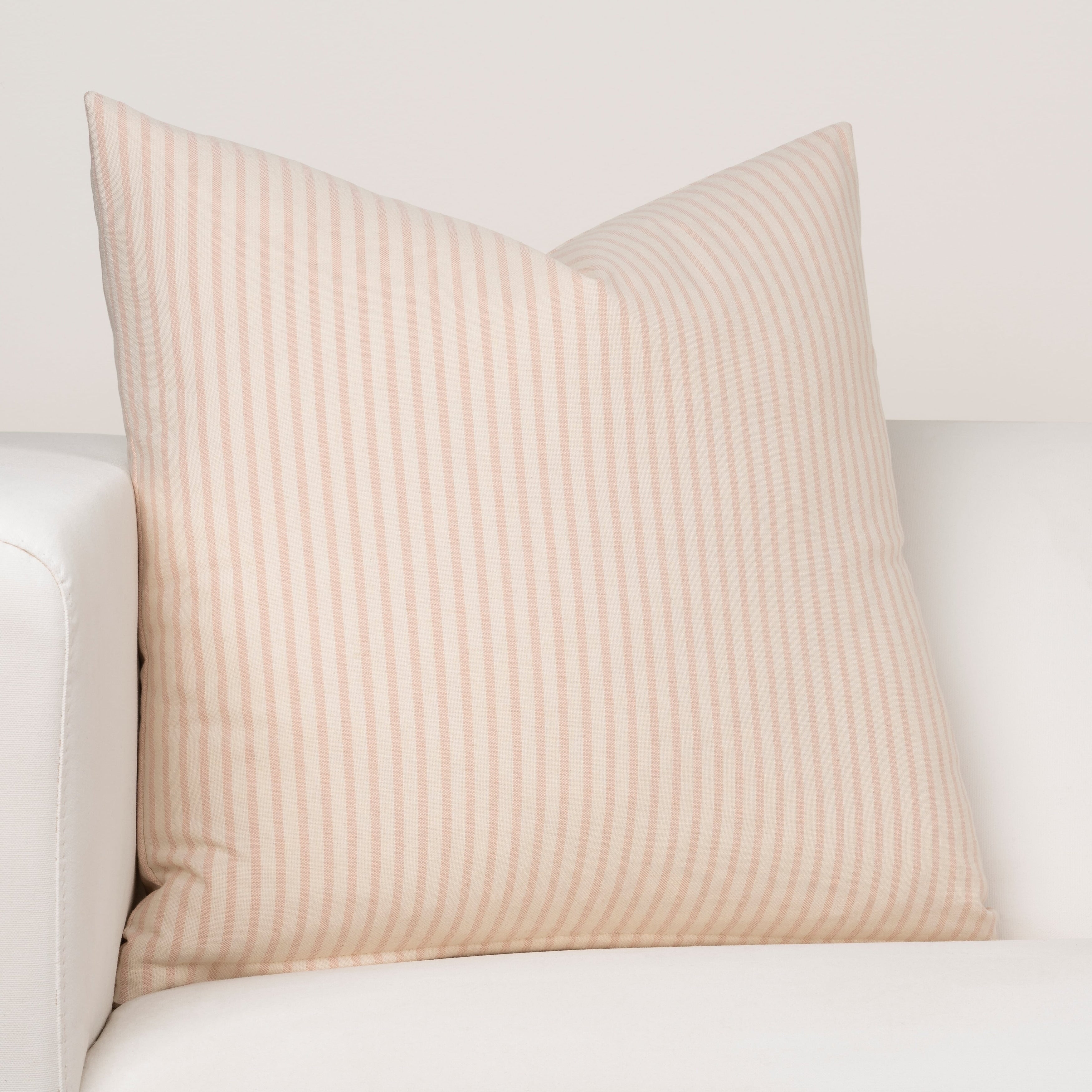 Ernest Hemingway Floridita 16 Designer Throw Pillow
