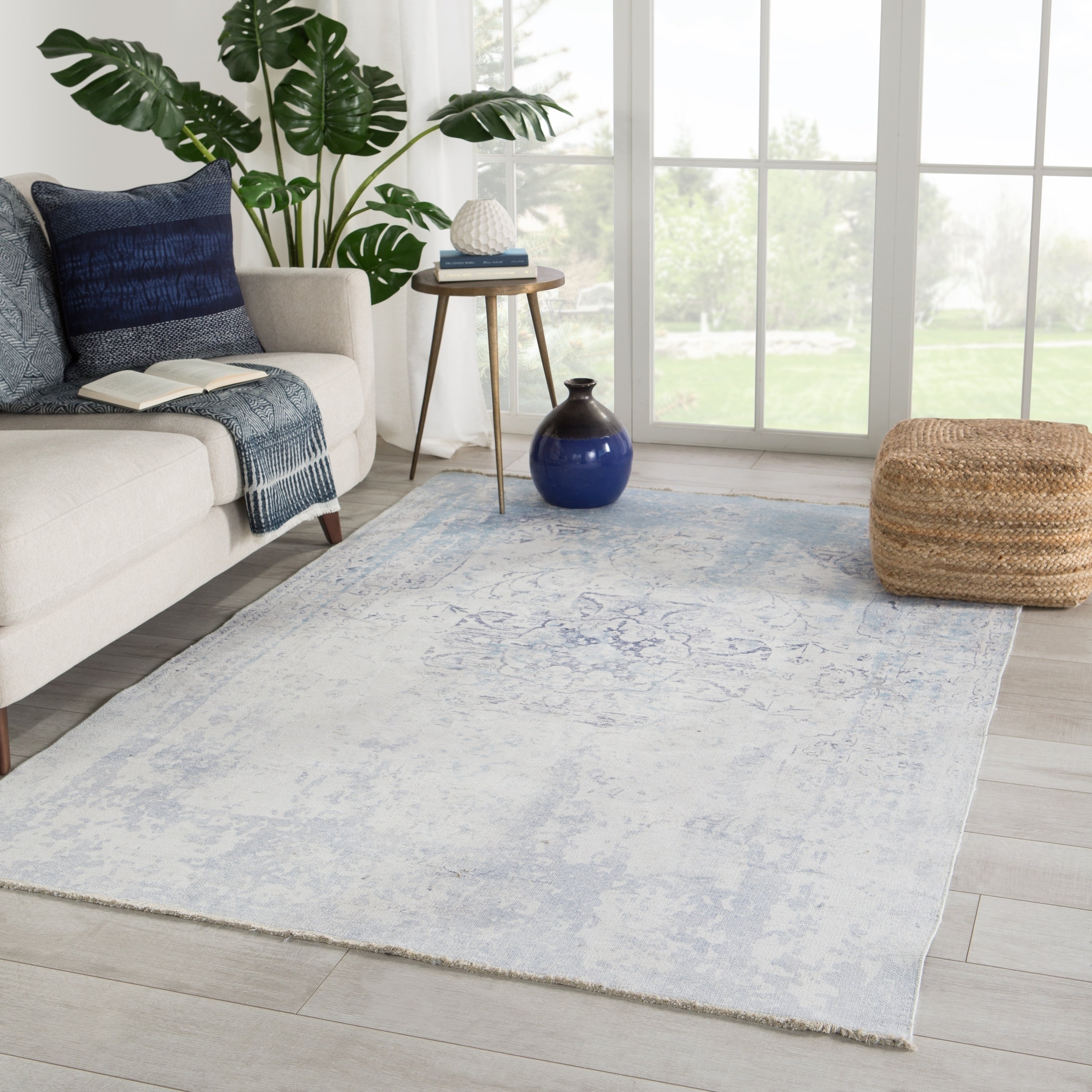 Porch Den Pate Medallion Blue White Area Rug