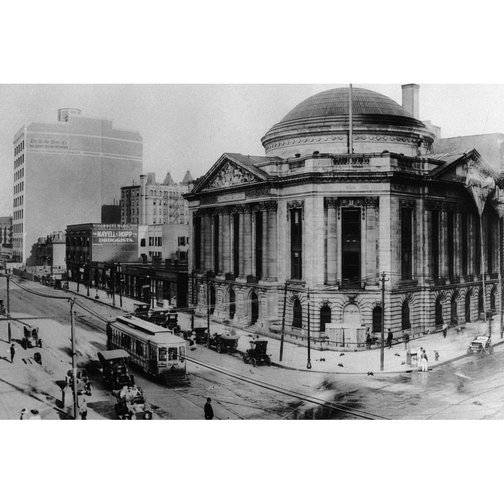 Euclid At East Ninth Cleveland Trust Company Black And White Gallery Wrapped Canvas