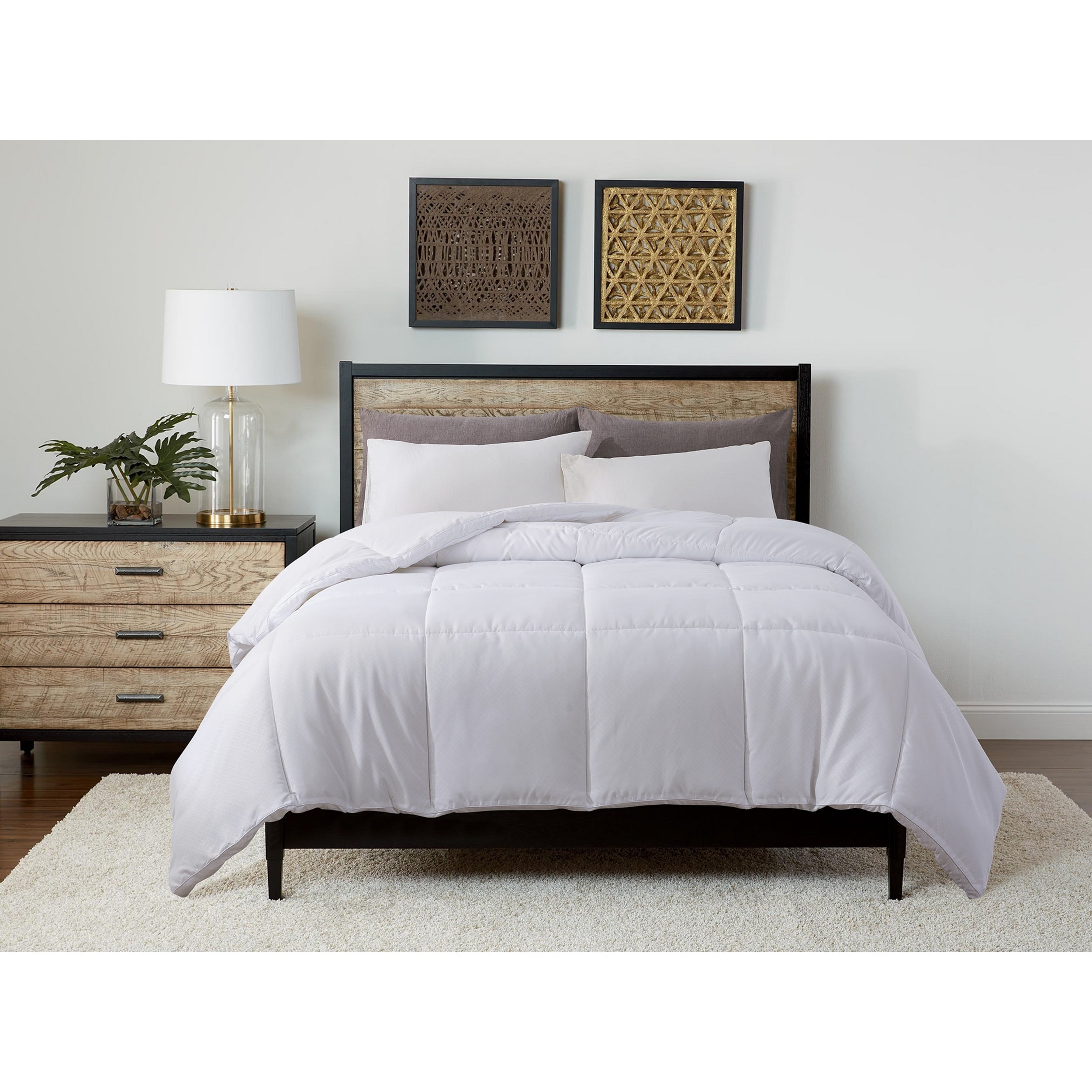 European Gusset Down Alternative Comforter