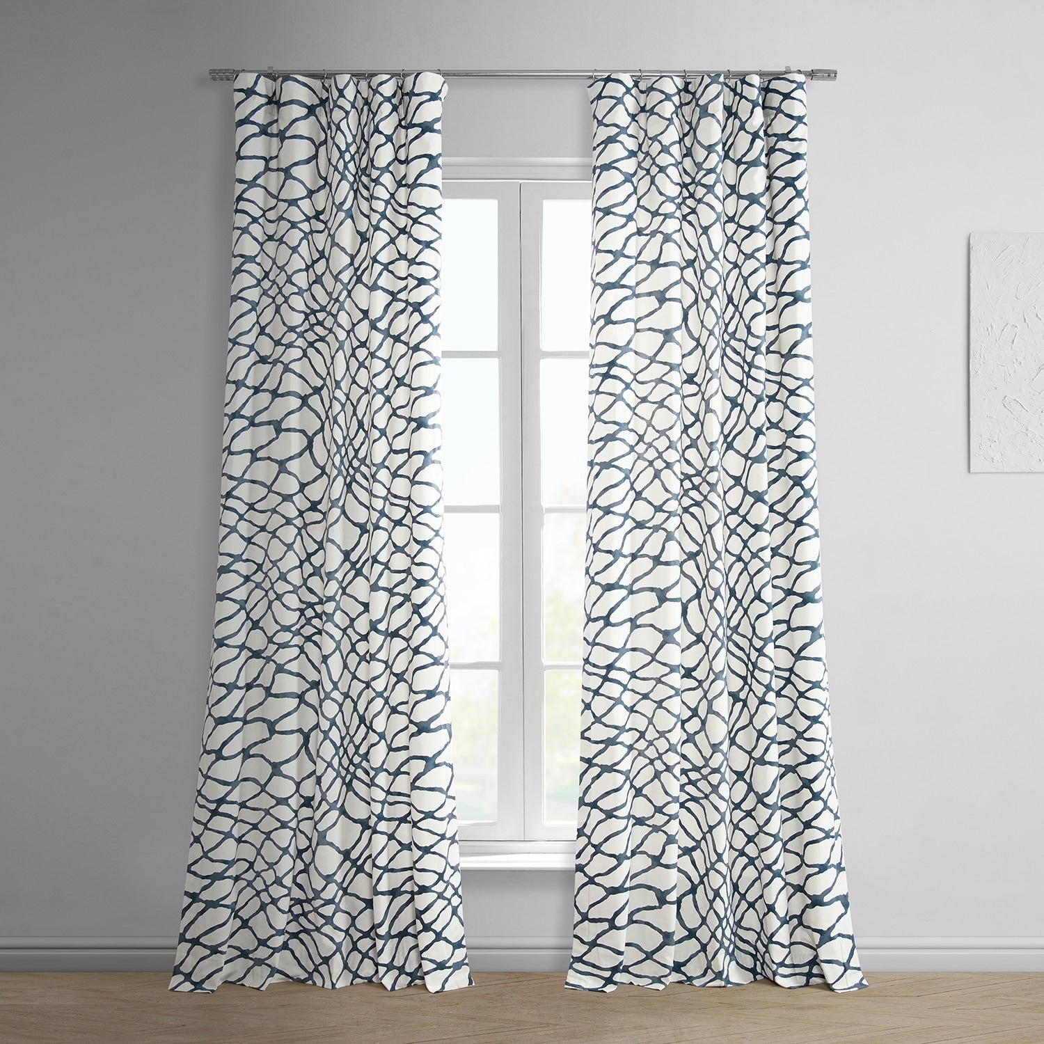 Exclusive Fabrics Ellis Printed Cotton Twill Curtain