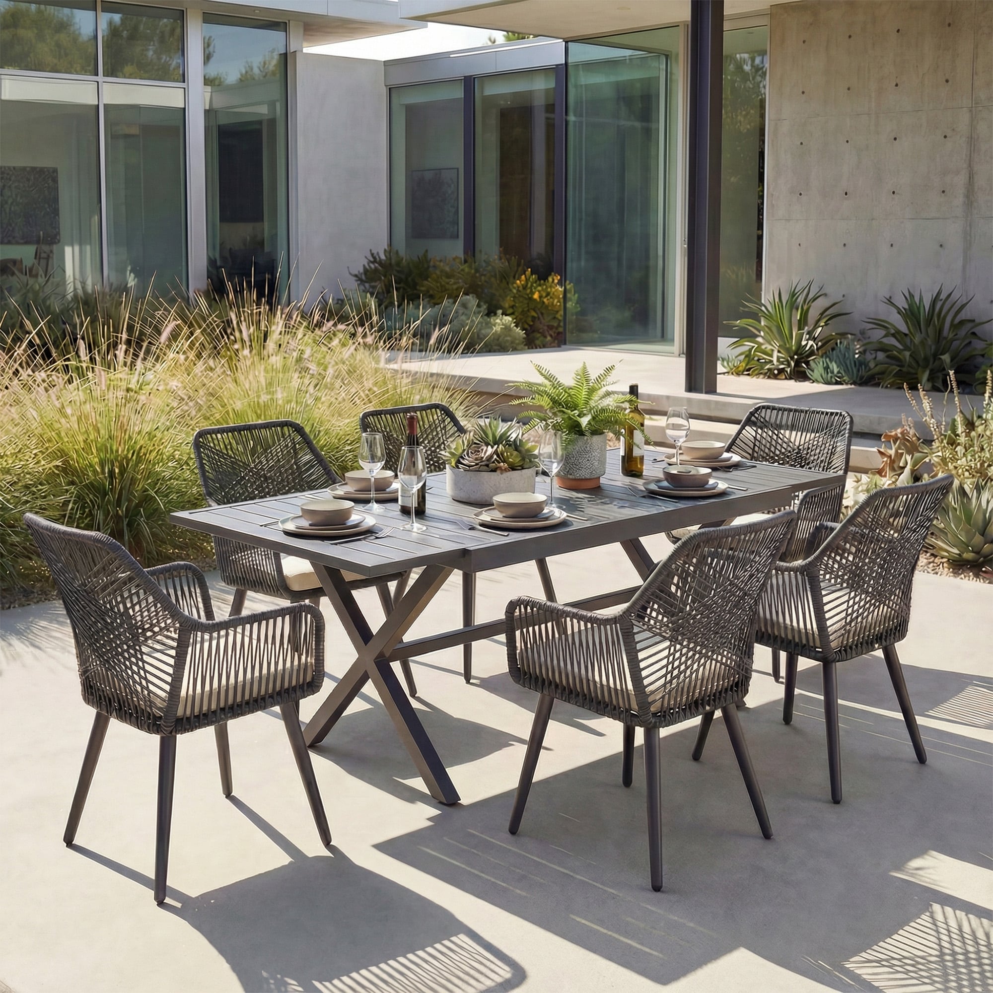 Expandable Aluminum Outdoor Dining Set With 6 Woven Rattan Chairs