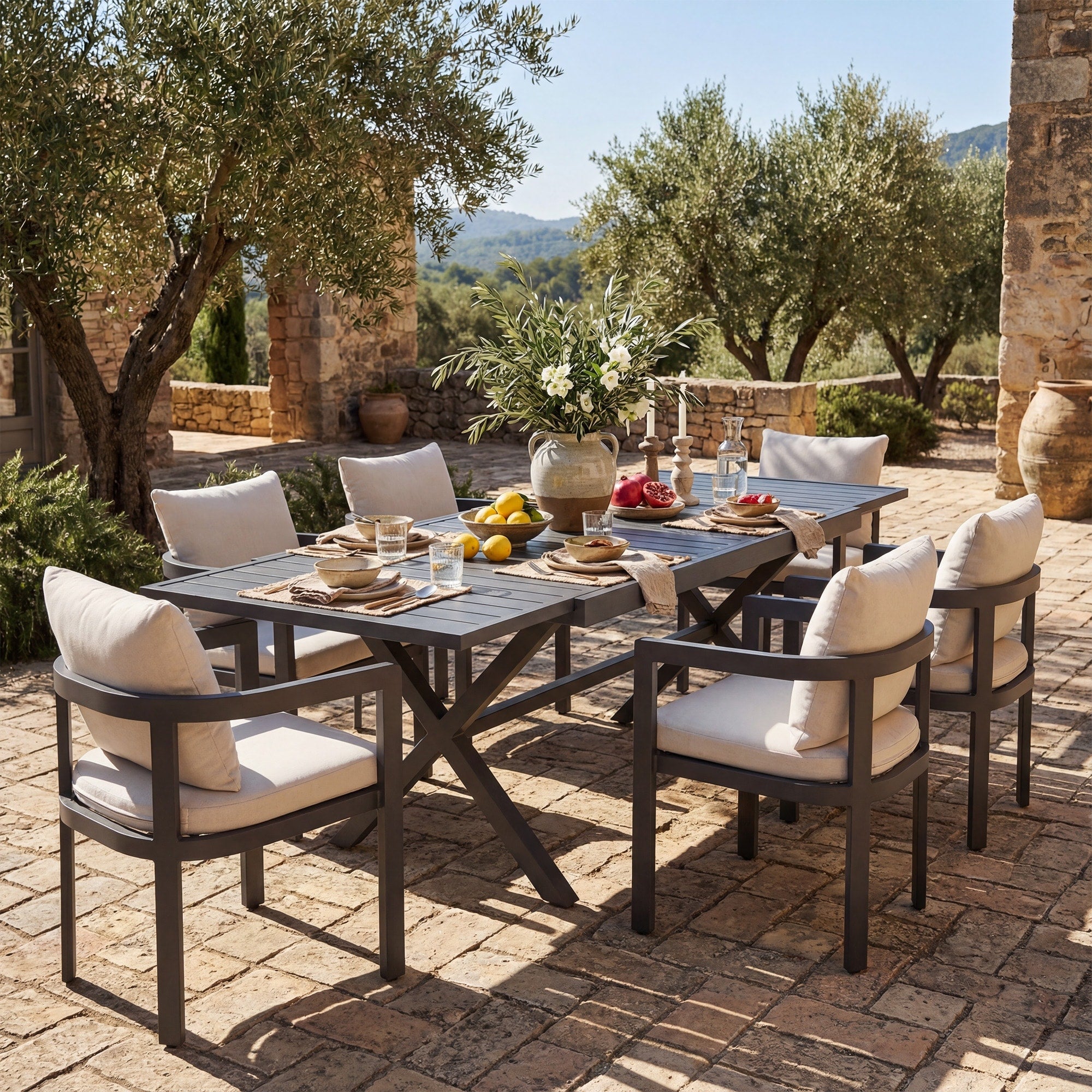 Expandable Aluminum Outdoor Dining Set With Olefin Cushions